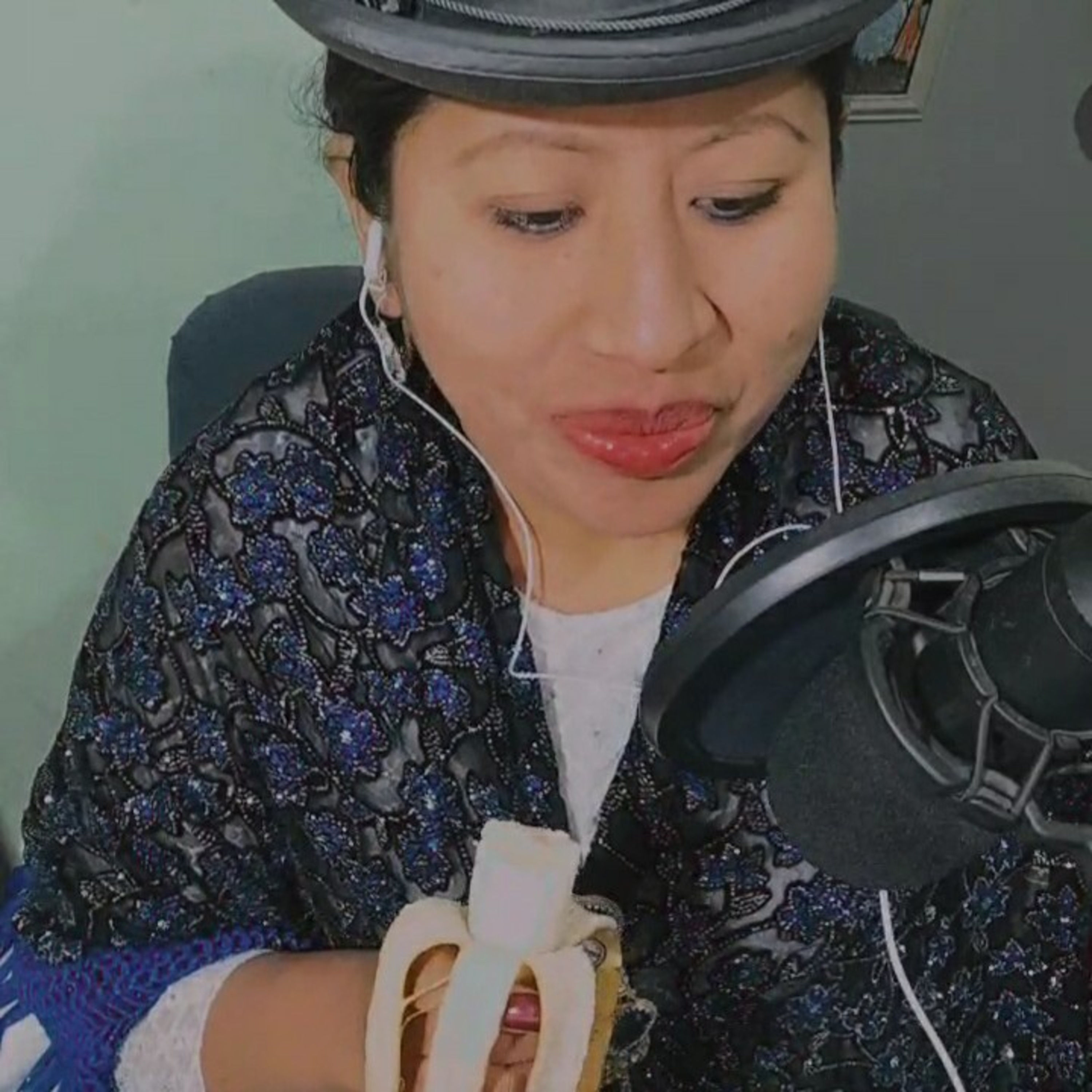 Radio muñecas con Elenita Poma  episode artwork