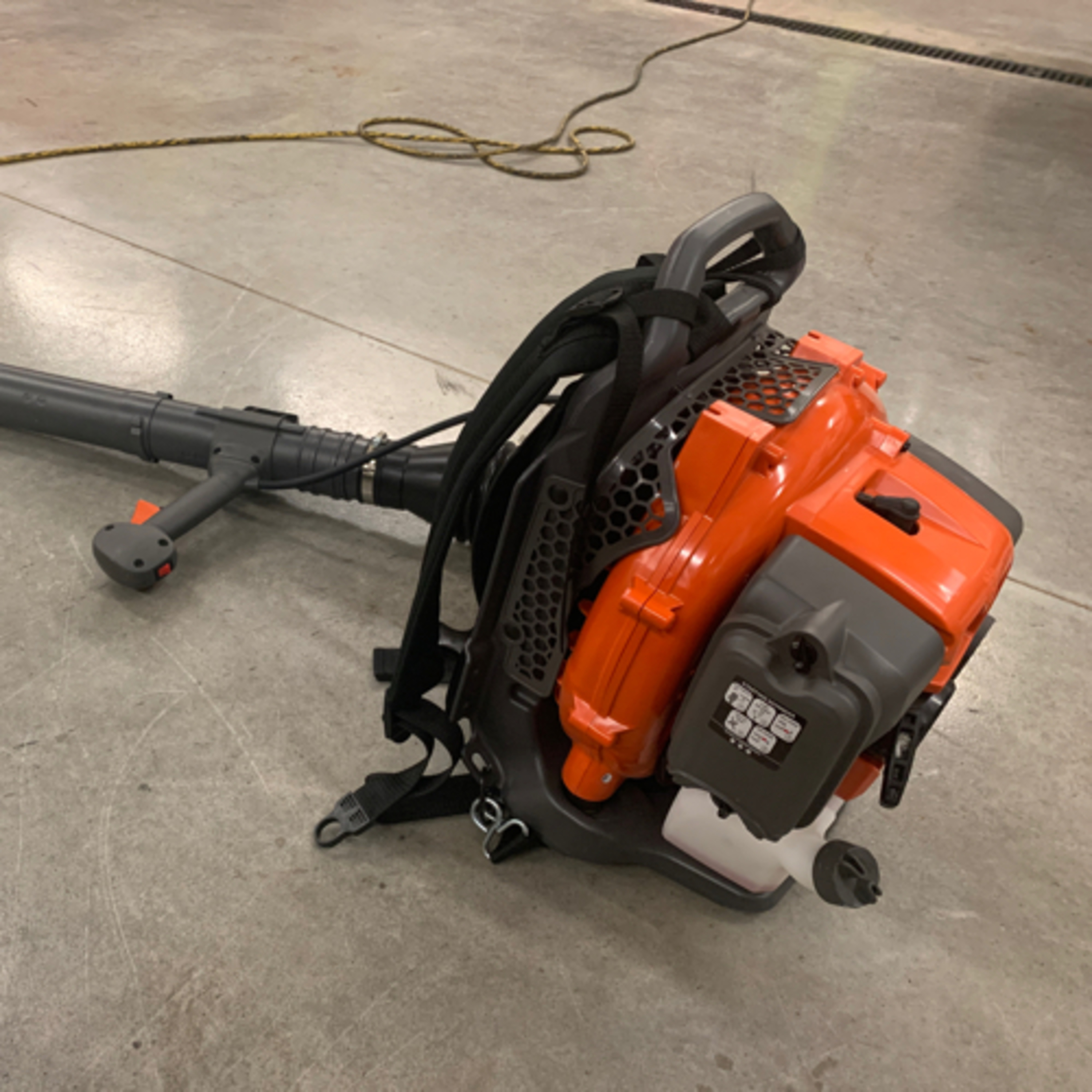 Leaf Blower anew