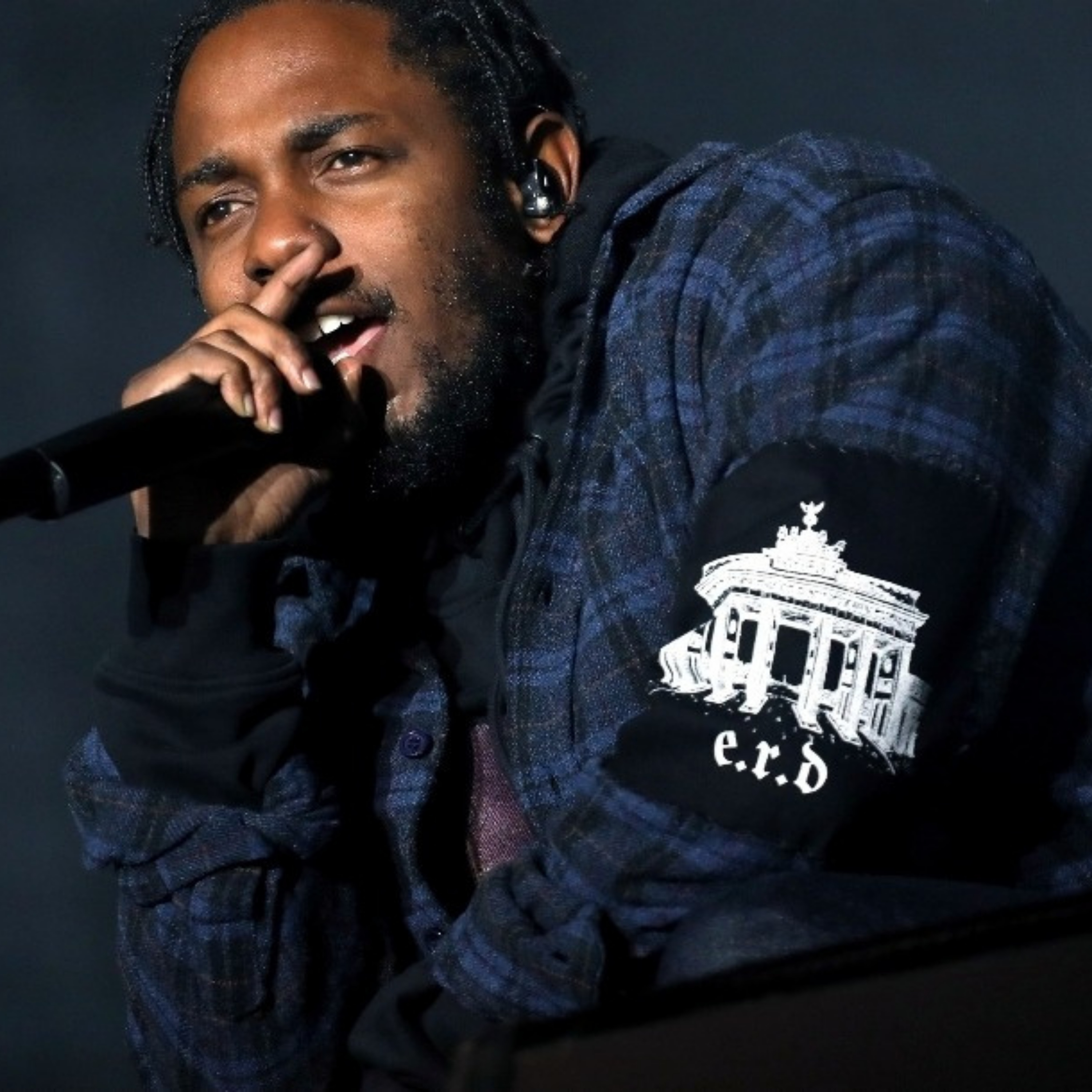 Kendrick Lamar Speaks on Tupac/2Pac, Brittney Spears & Hollywood  episode artwork