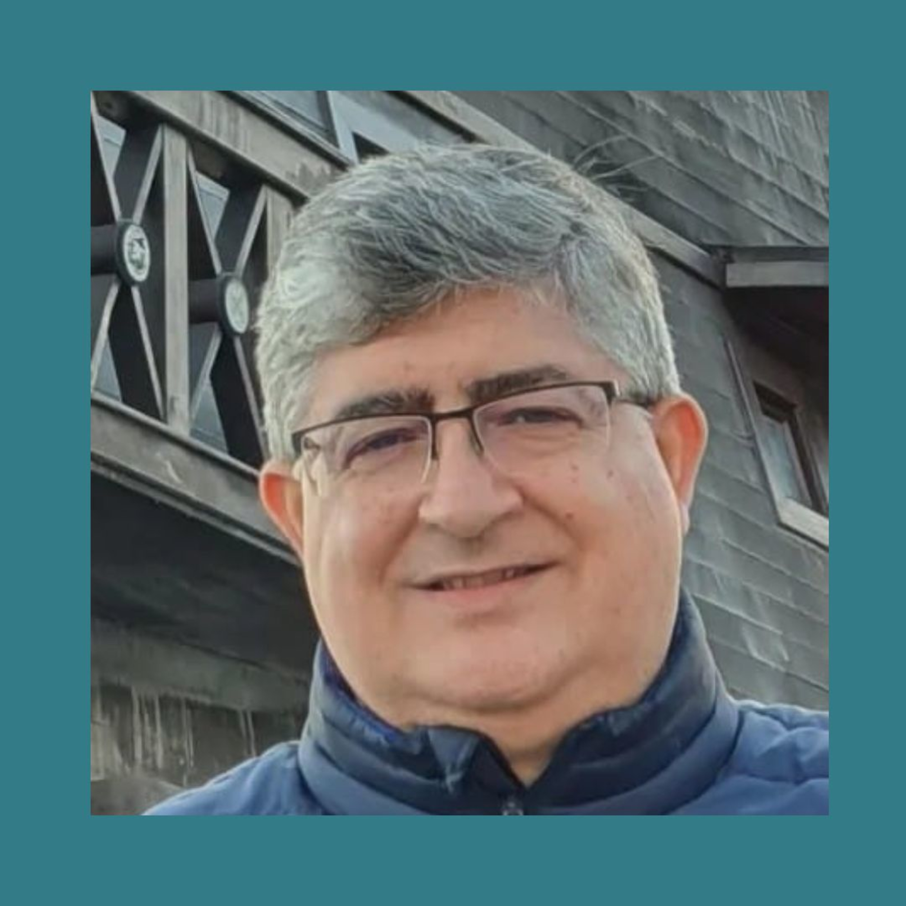 Trigésimo segundo especial de entrevistas COLECTIVO MALAGUEÑO DE ESCRITORES - escritor, Gestor y Administrador de Empresas español Juan Antonio Lopera Espejo del 14 de Septiembre de 2022. episode artwork