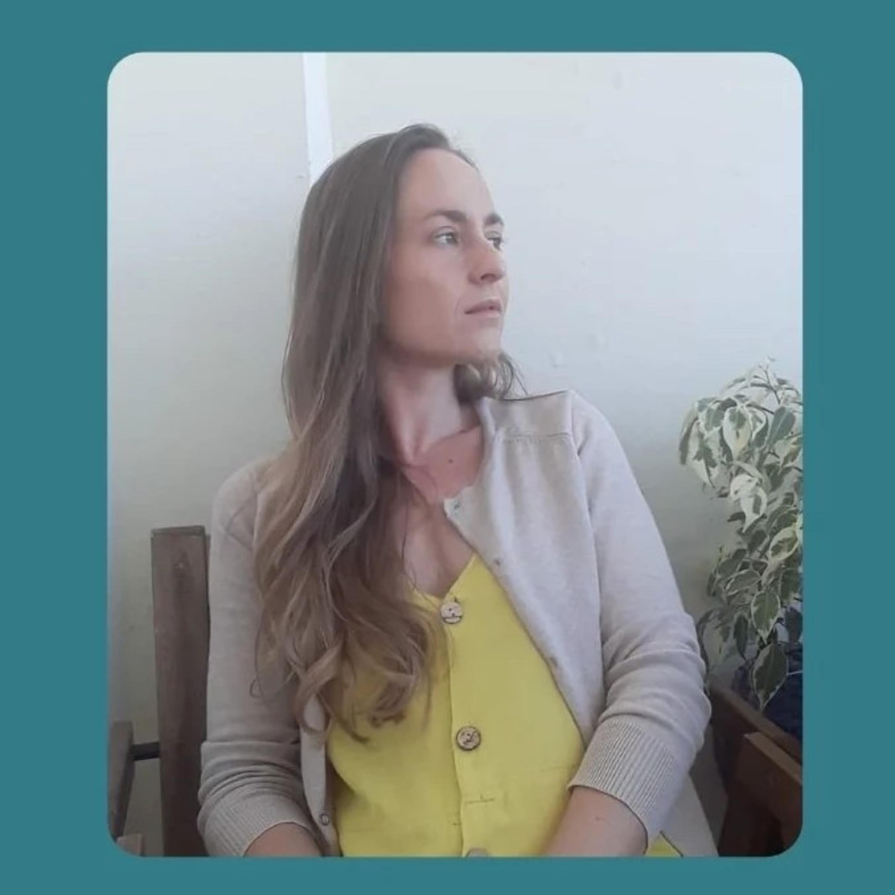 Trigésimo cuarto especial de entrevistas COLECTIVO MALAGUEÑO DE ESCRITORES - escritora, educadora Social y pedagoga española María Amado del 9 de Noviembre de 2022. episode artwork