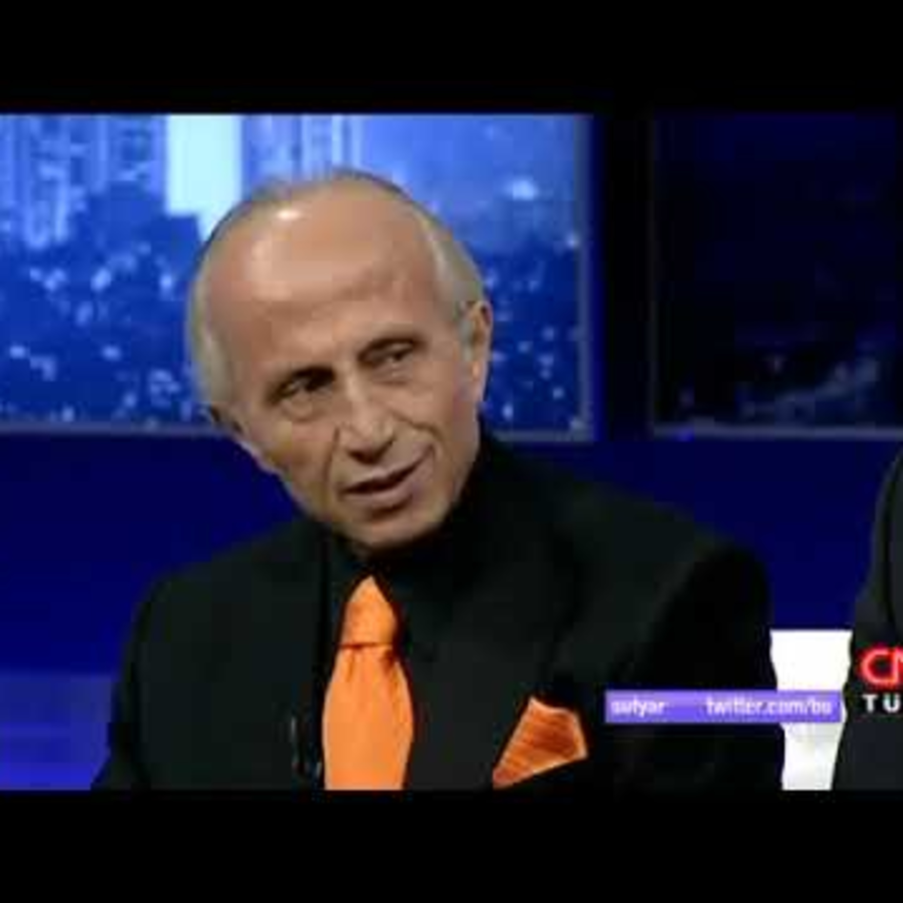 Yaşar Nuri Öztürk - Mesut Yar ile Burada Laf Çok - 09.11.2012 - CnnTürk episode artwork