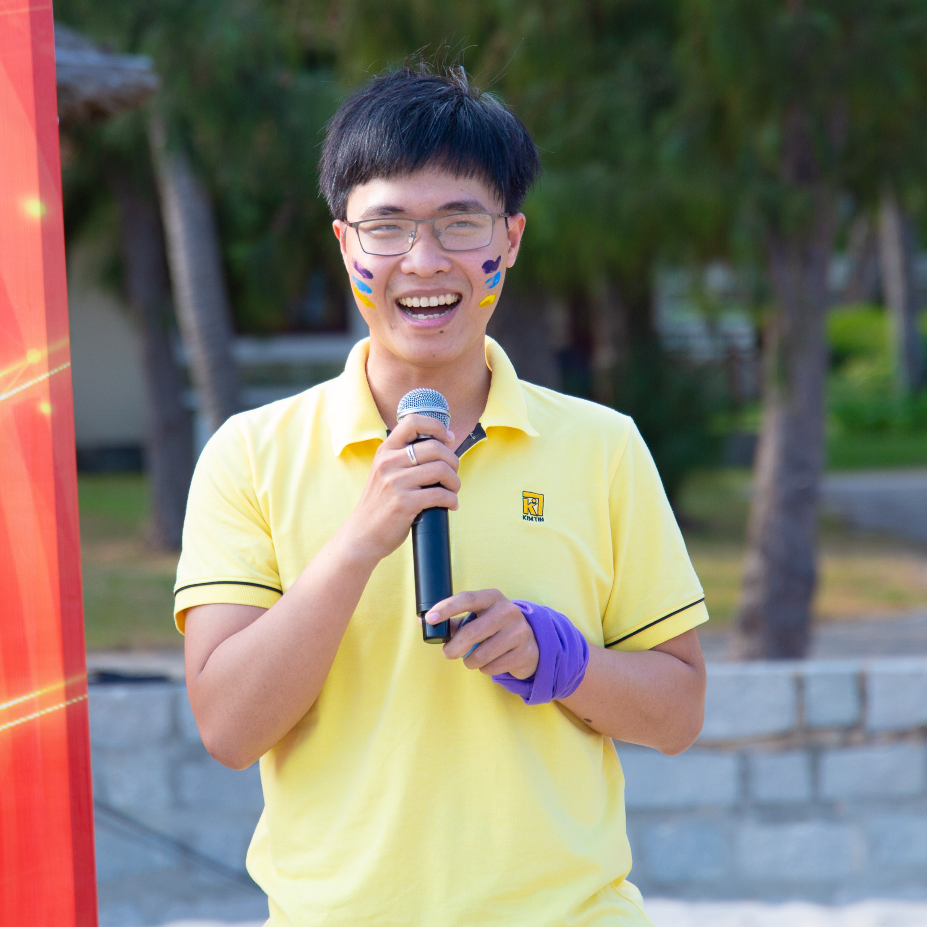 Trạm cảm xúc