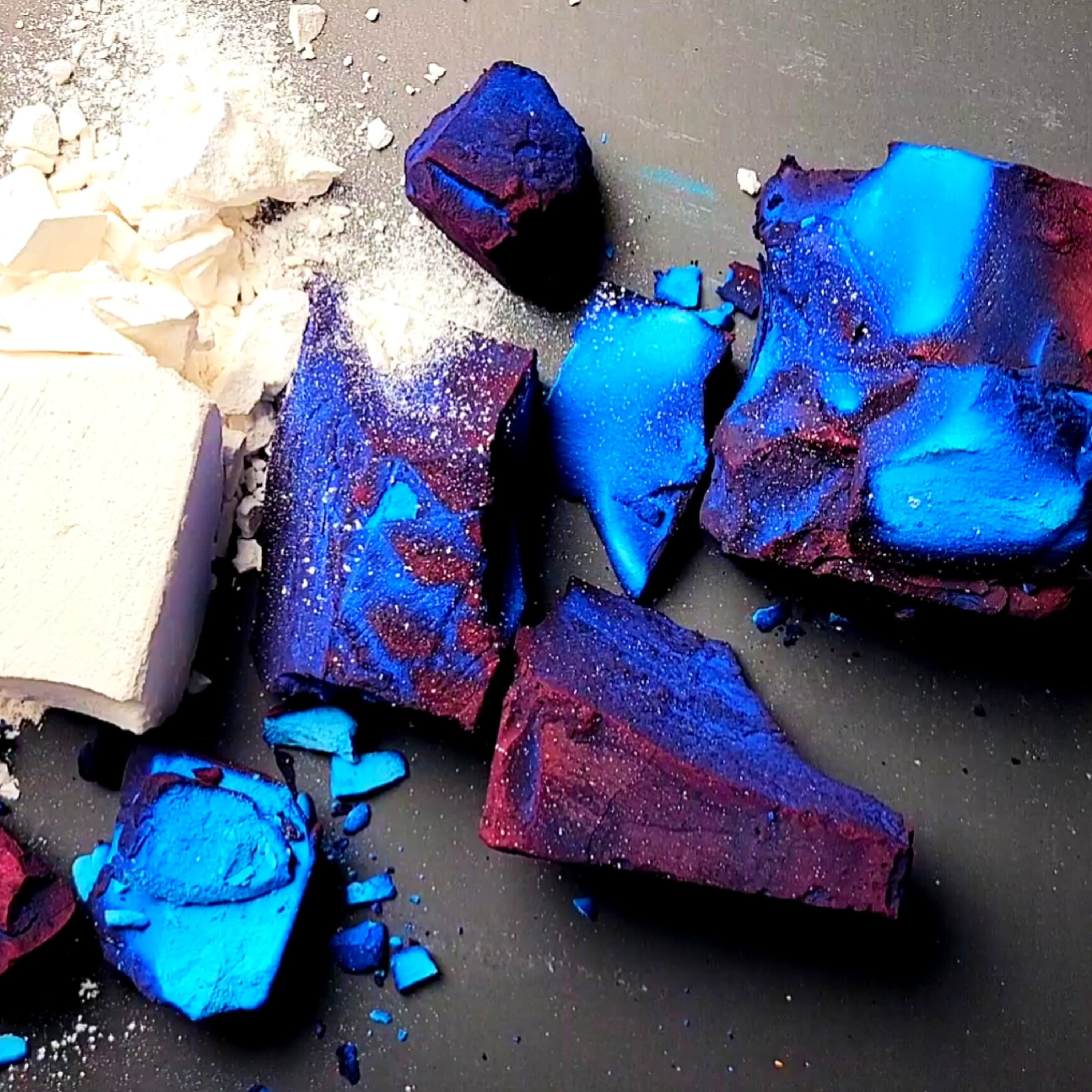 Deep Blue Dyed Chalk + a Fresh Block 💙