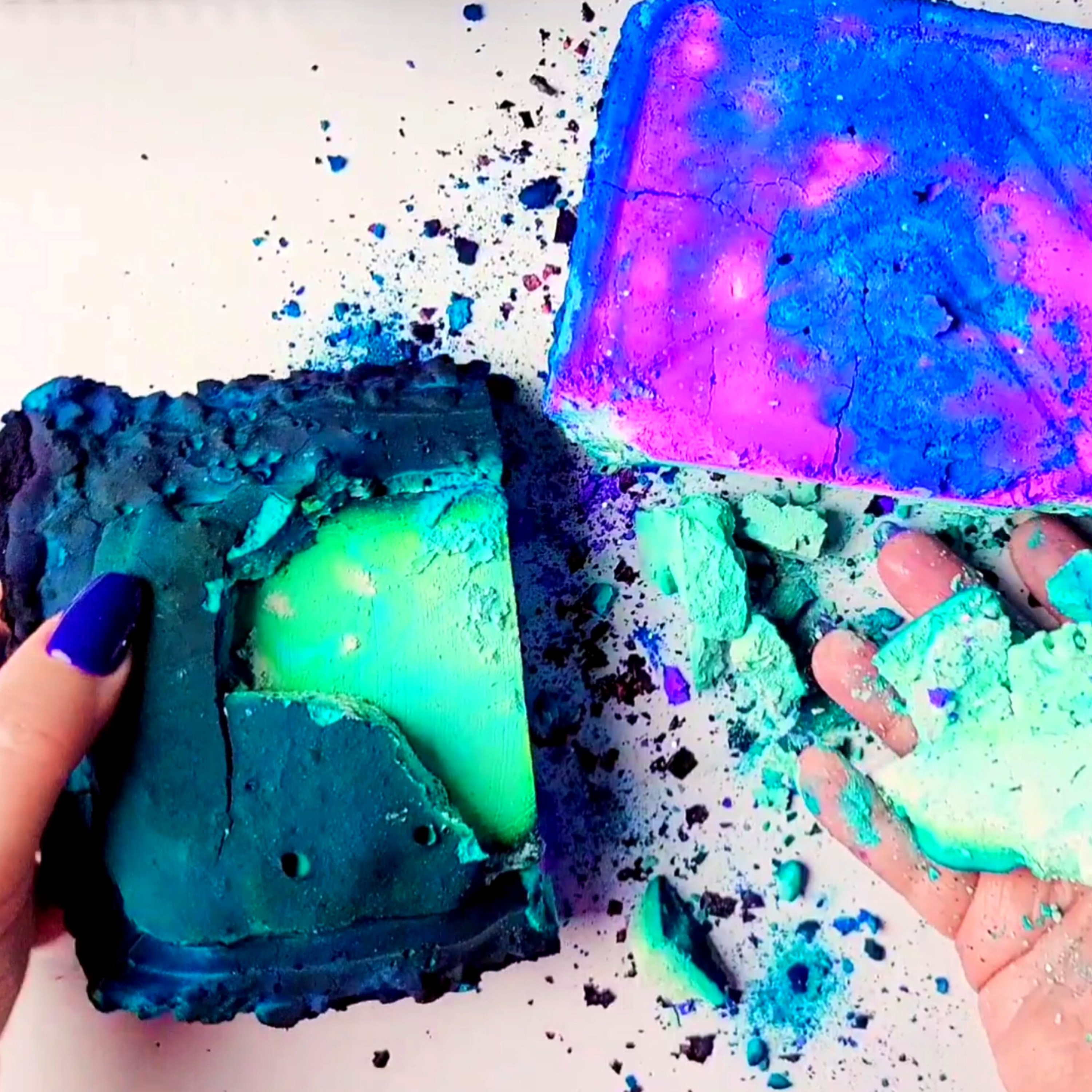 Ombré Dyed Chalk + Pasted Gym Chalk Slab #asmr #gymchalk #satisfying #oddlysatisfying