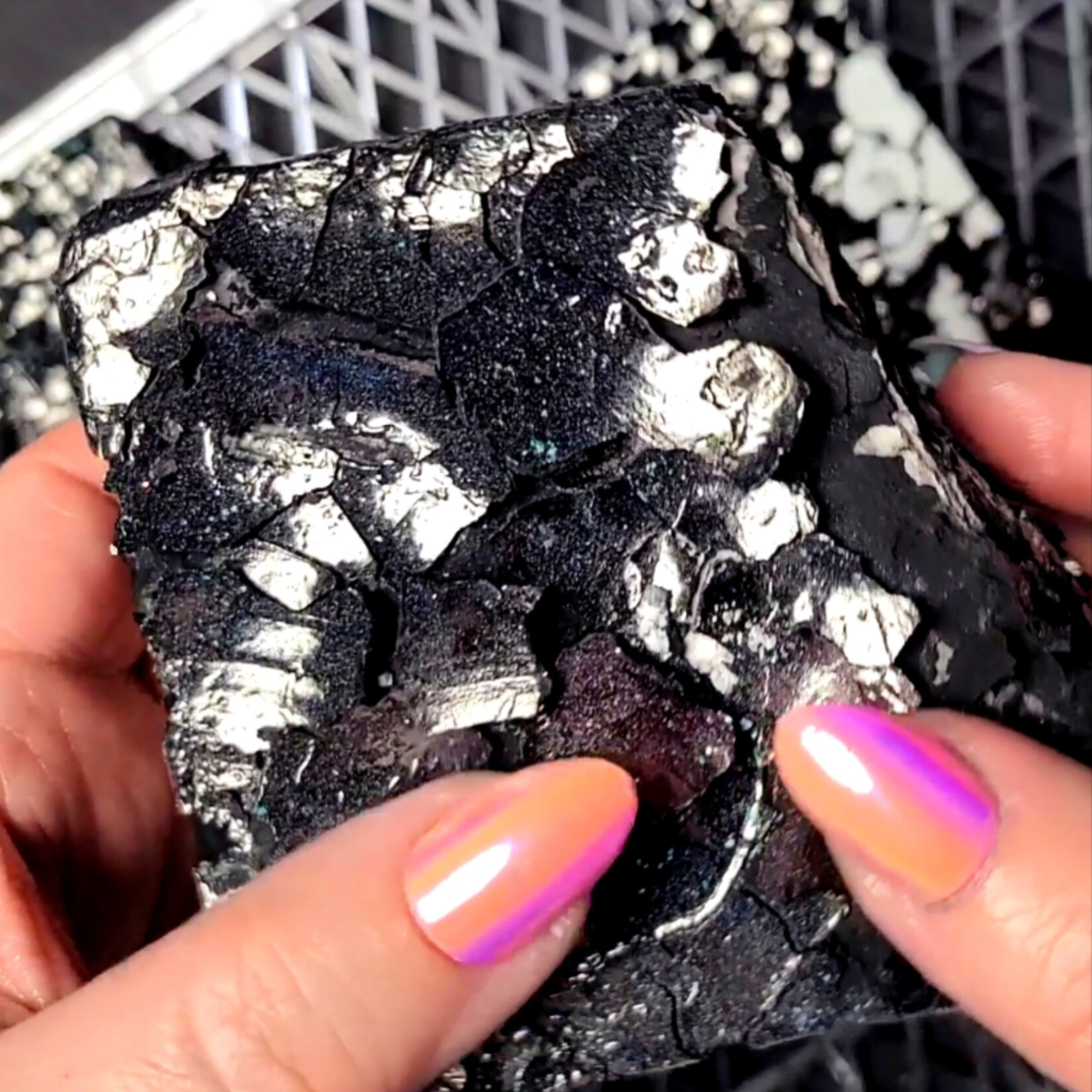 Black Dyed Chalk Crush for Juneteenth 🖤✨ Satisfying Soft Flaky Gym Chalk ASMR