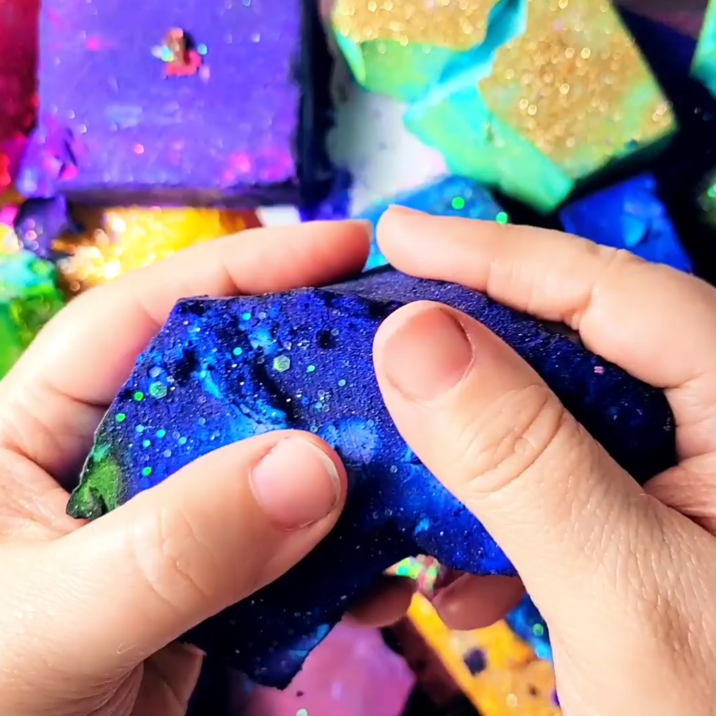 Crispy Dyed Chalk Extravaganza! 💥💥💥 (NO POWDER PLAY)