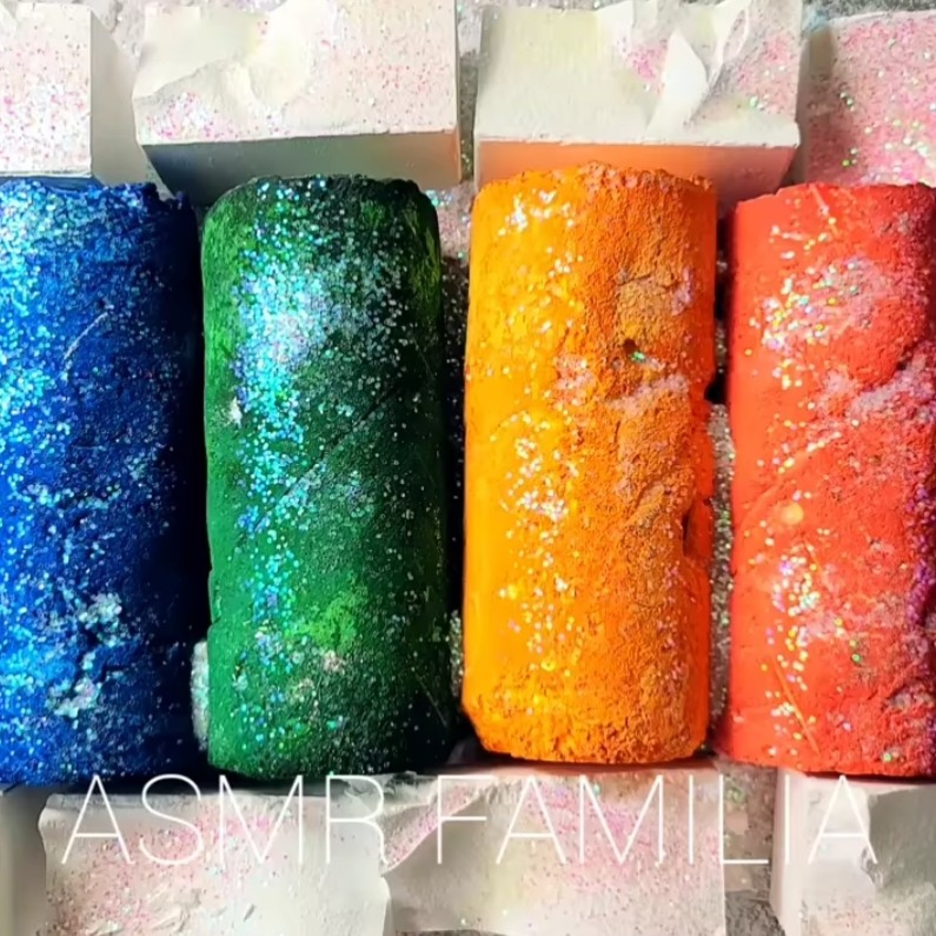 Rainbow Gym Chalk Cylinders Crush 🌈💥 Gym Chalk ASMR | ASMR FAMILIA