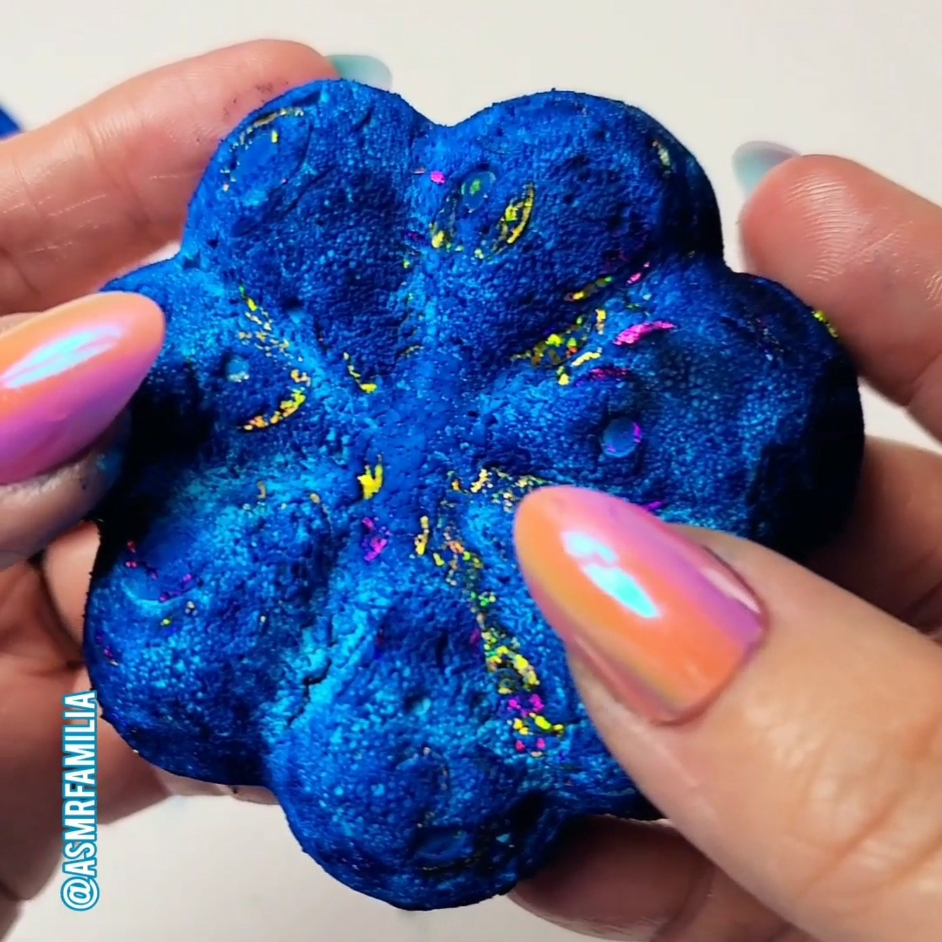 Deep blue confetti mix 💙✨