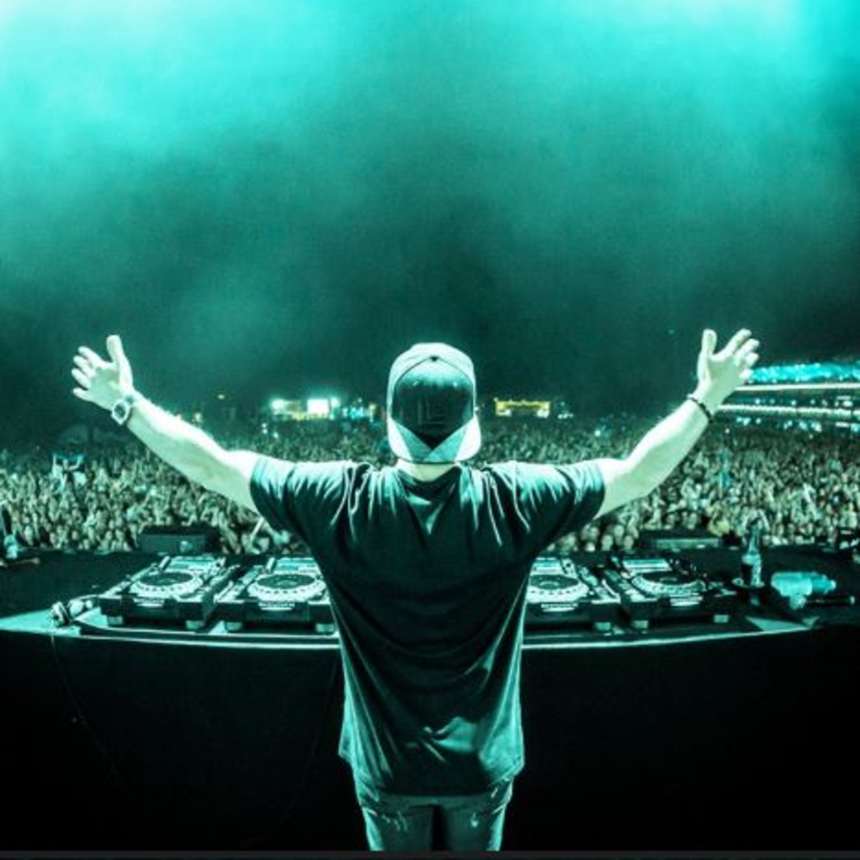 Hardwell keeps teasing us | Episode 145