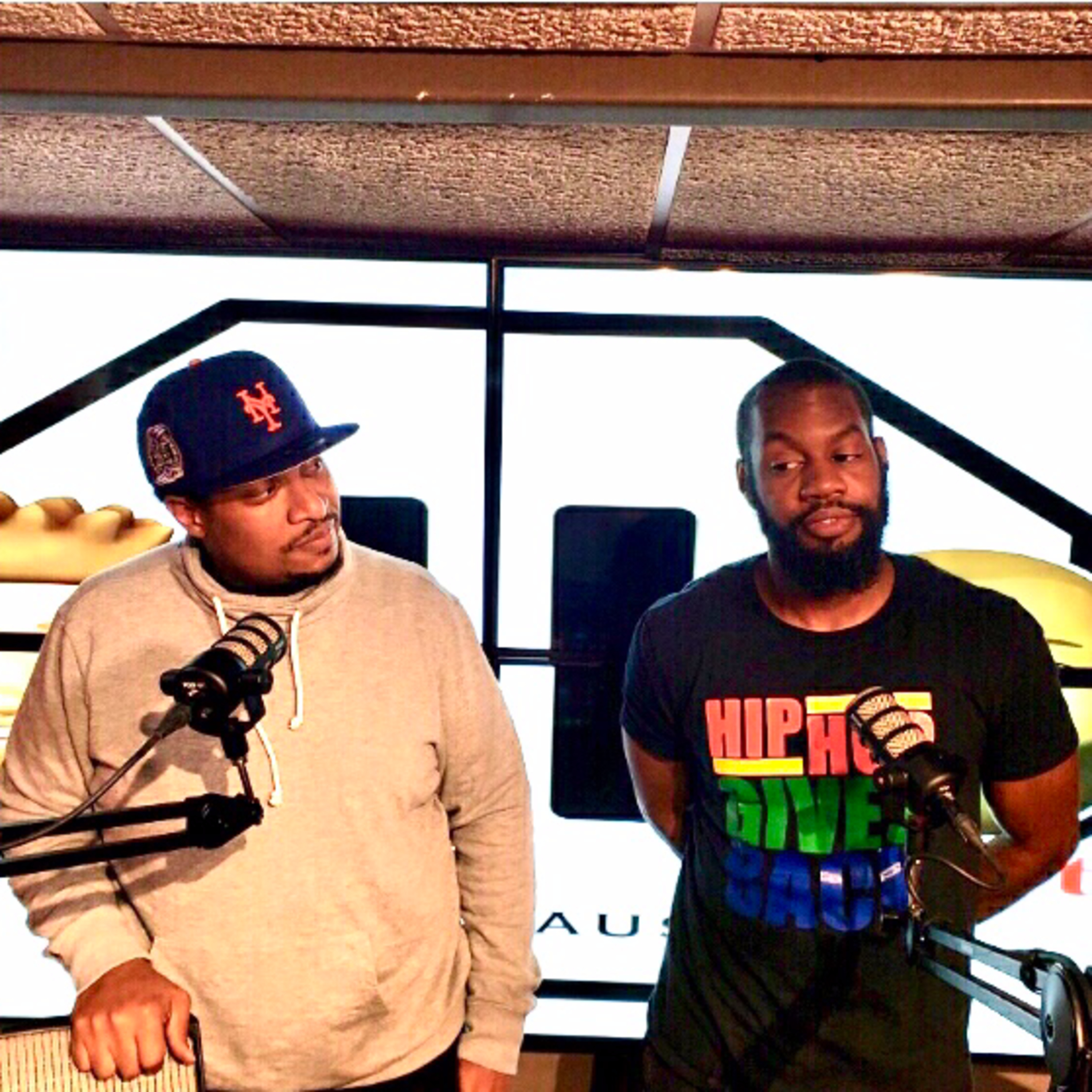 Pause 4 Applause Podcast