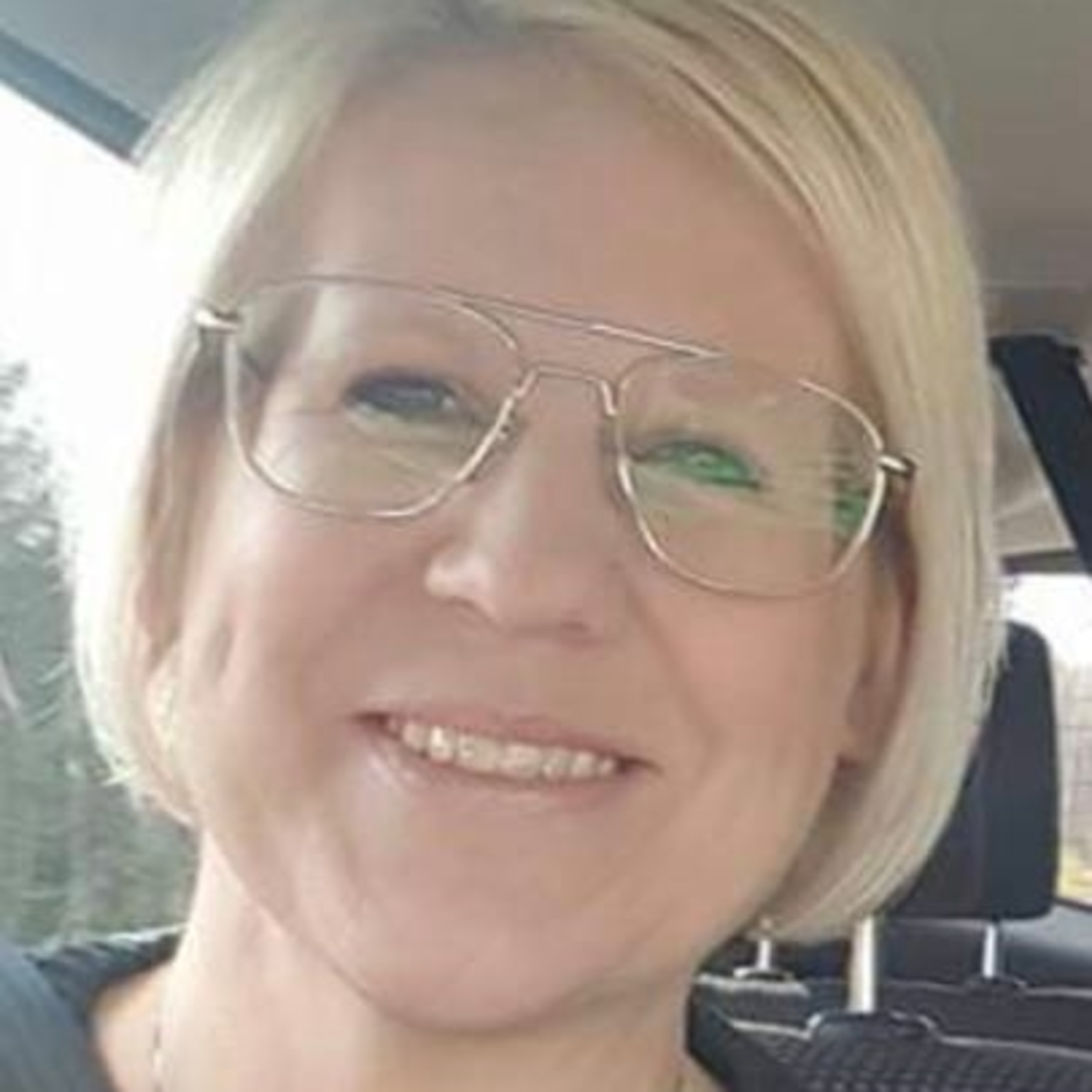 Sorgpodden Sorglinjen Anna Parfa
