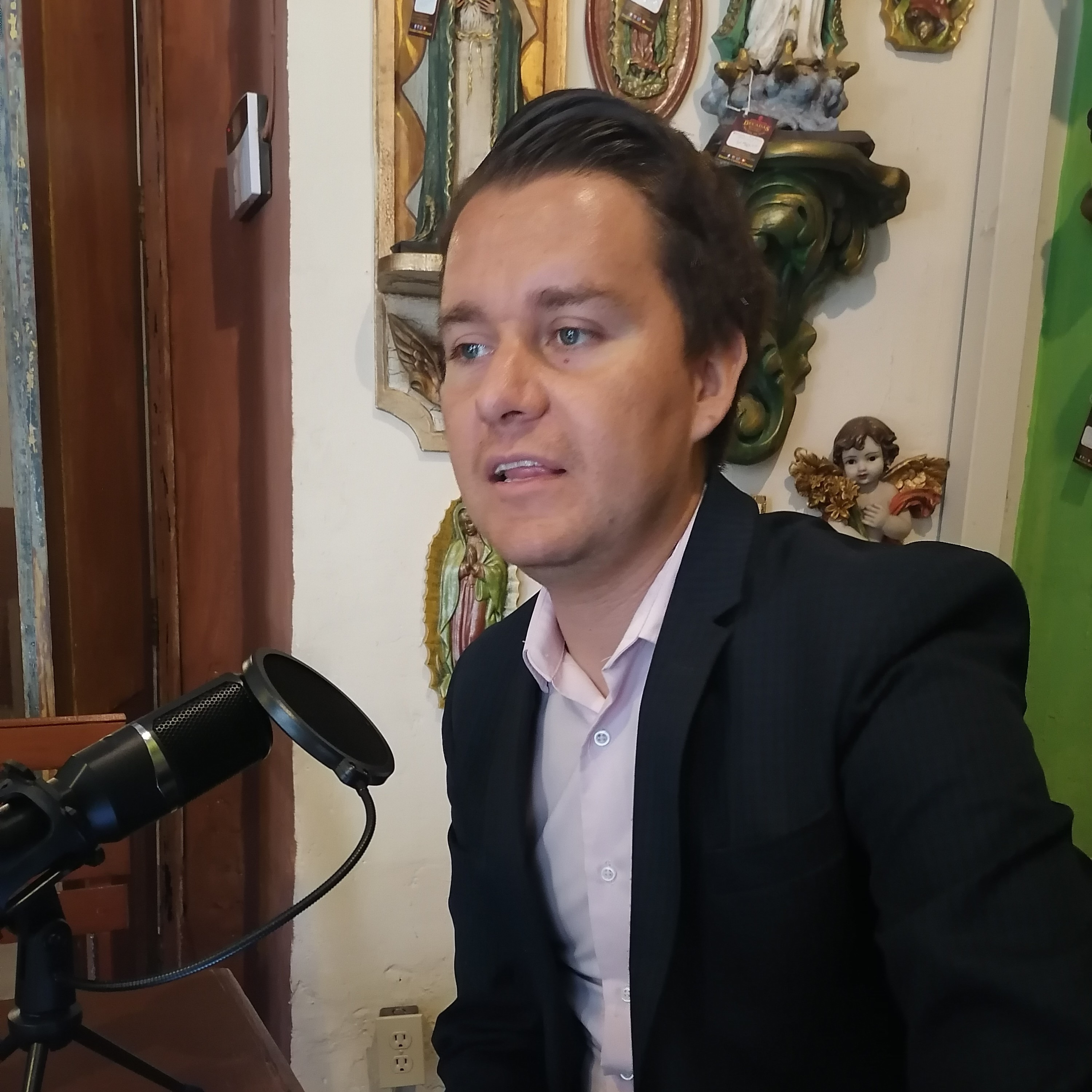 La Entrevista en la voz de Rafael Pliego Castro