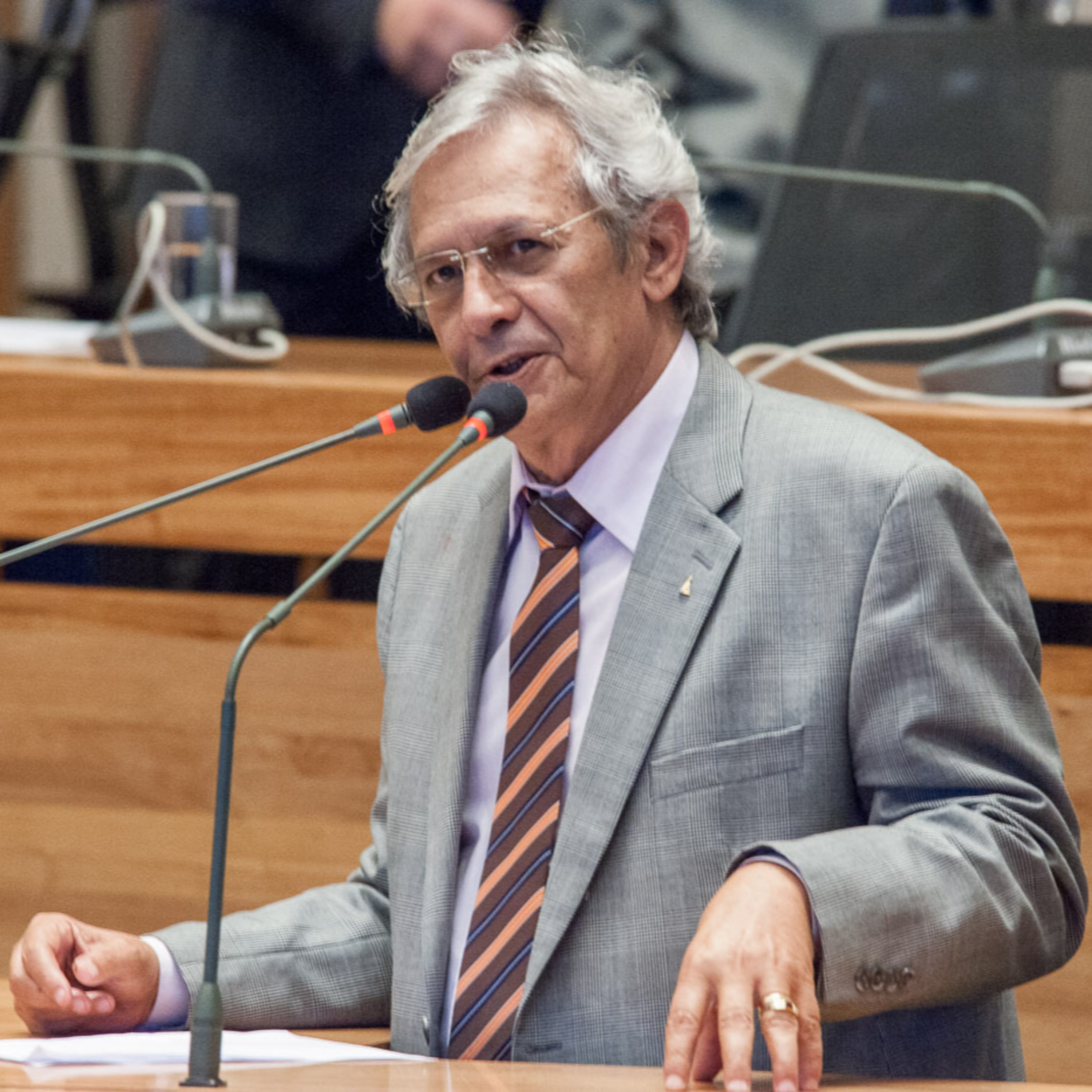 Programa Ponto e Vírgula