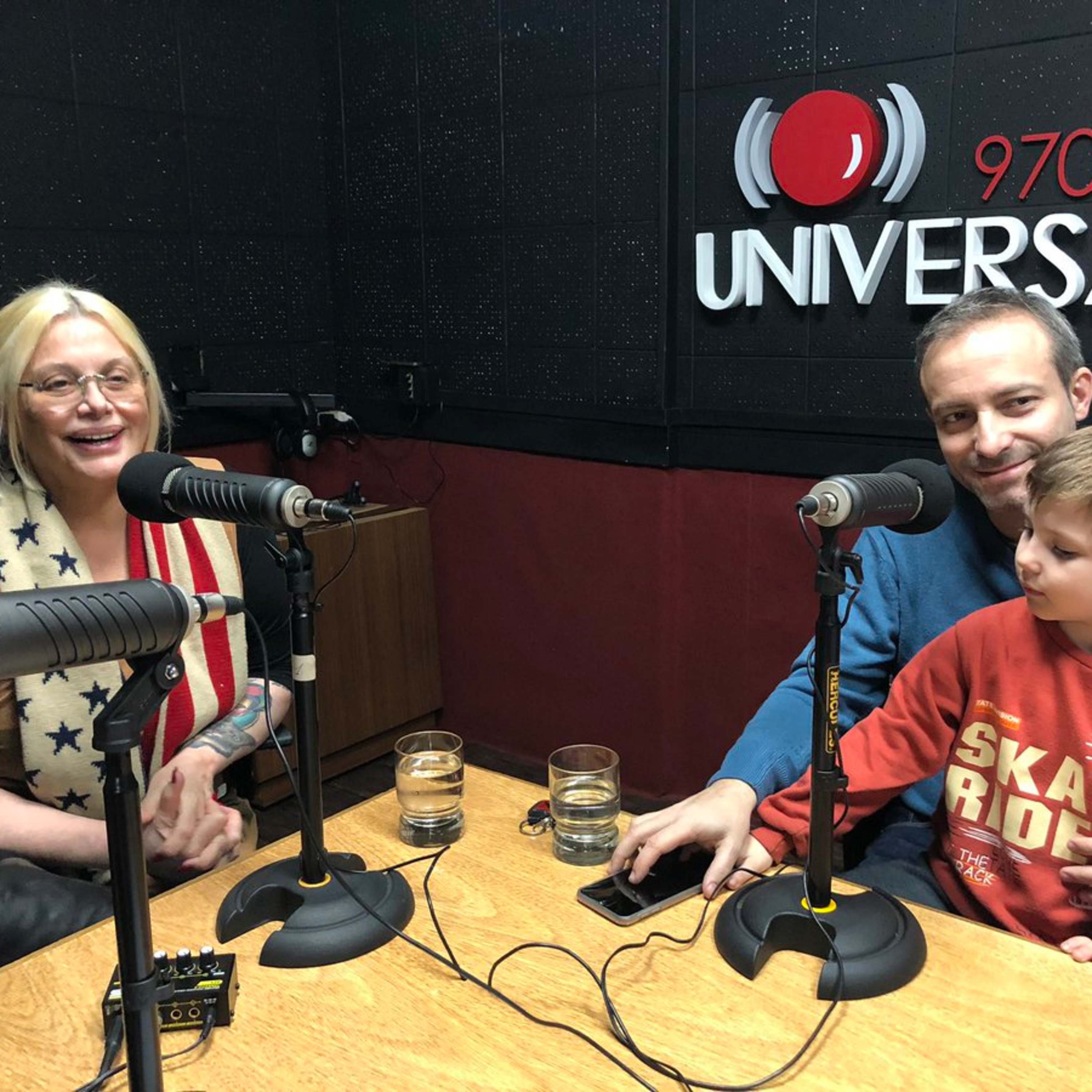Carmen Barbieri y Sebastián Almada en ‘Siempre juntos’: “El público agradece mucho el humor” episode artwork