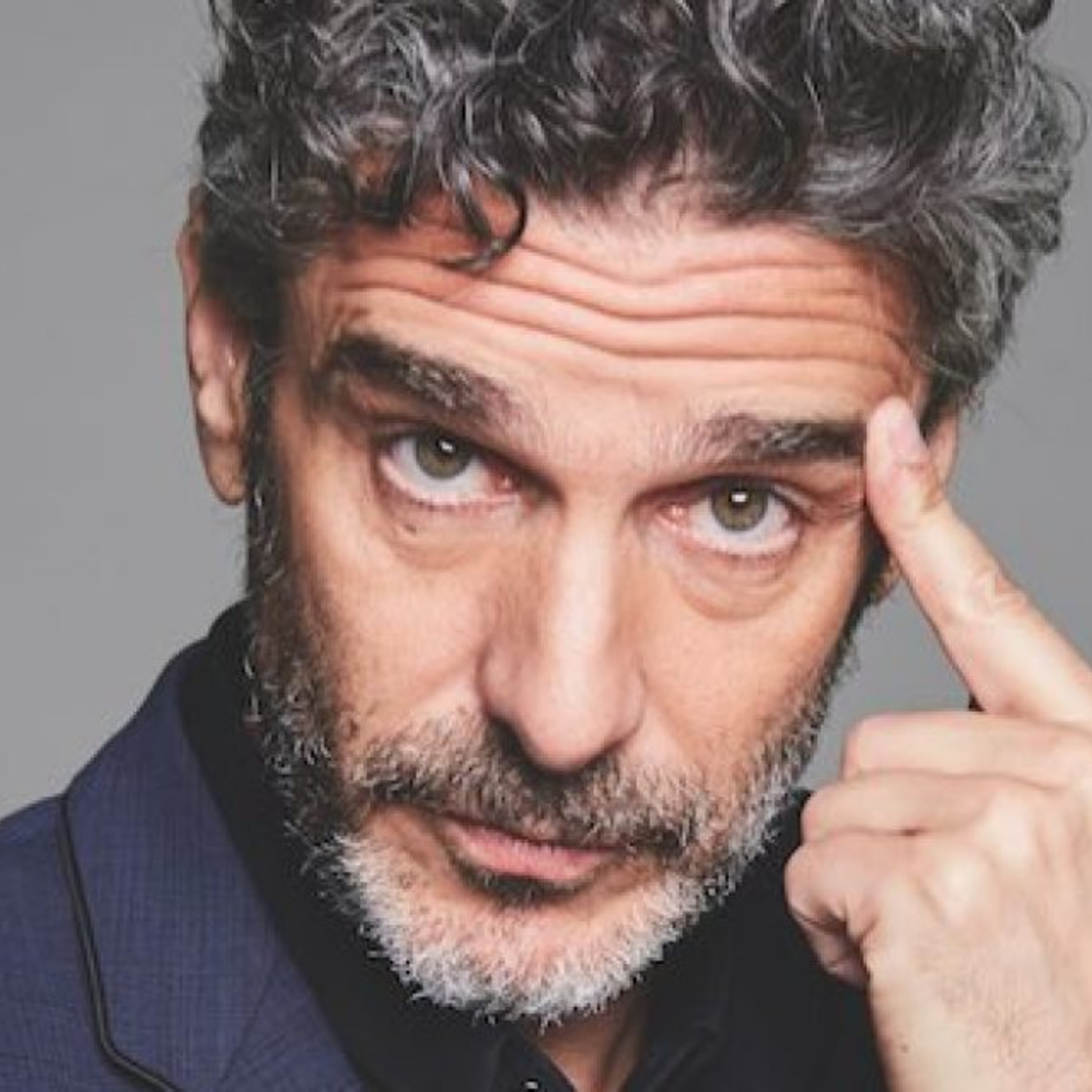 Leo Sbaraglia es cubano en su nueva película, Wasp Network: “La gente de Cuba nos elogió mucho el acento”