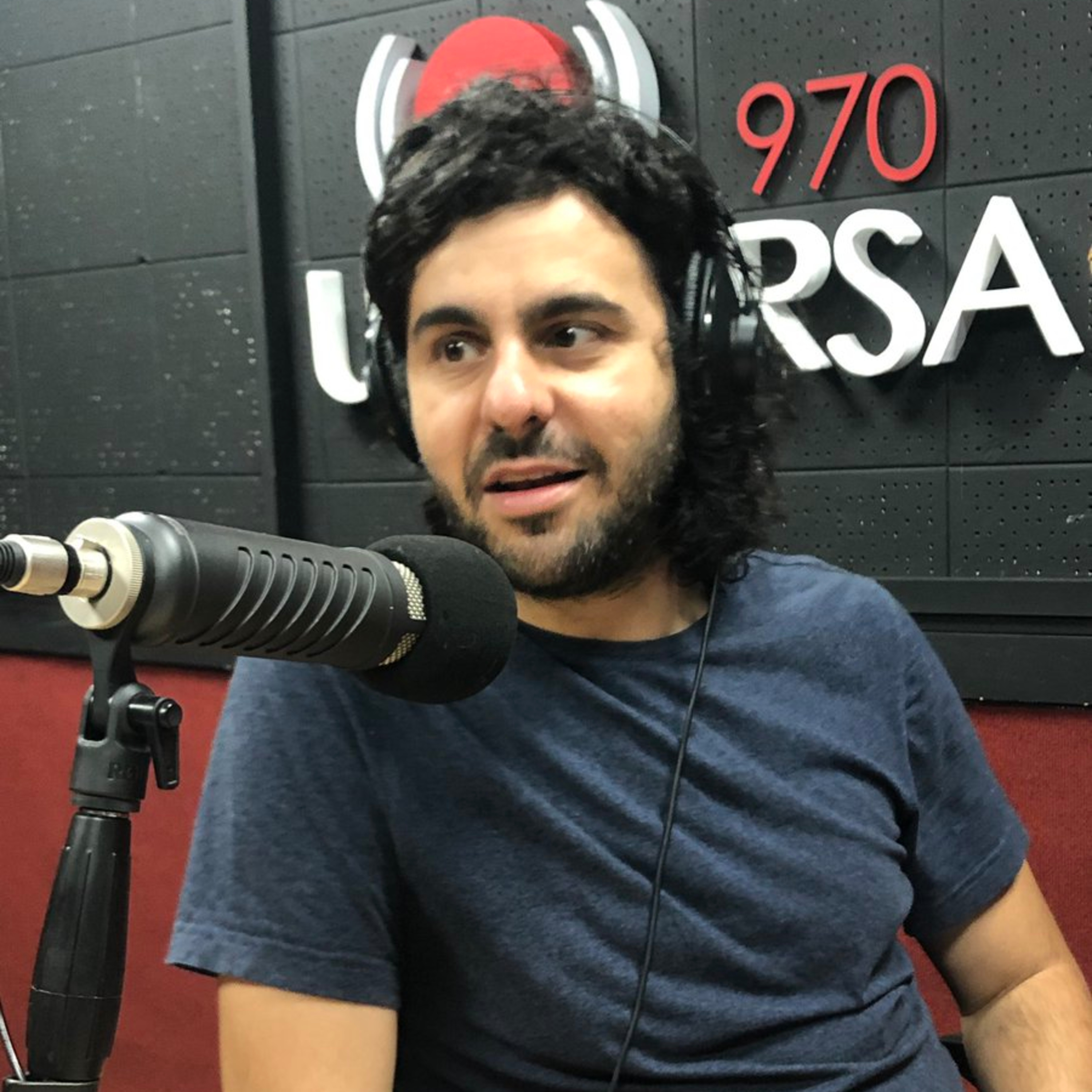 Nicolás Molina presenta su nuevo disco “Querencia”, ese lugar a donde necesitamos volver episode artwork