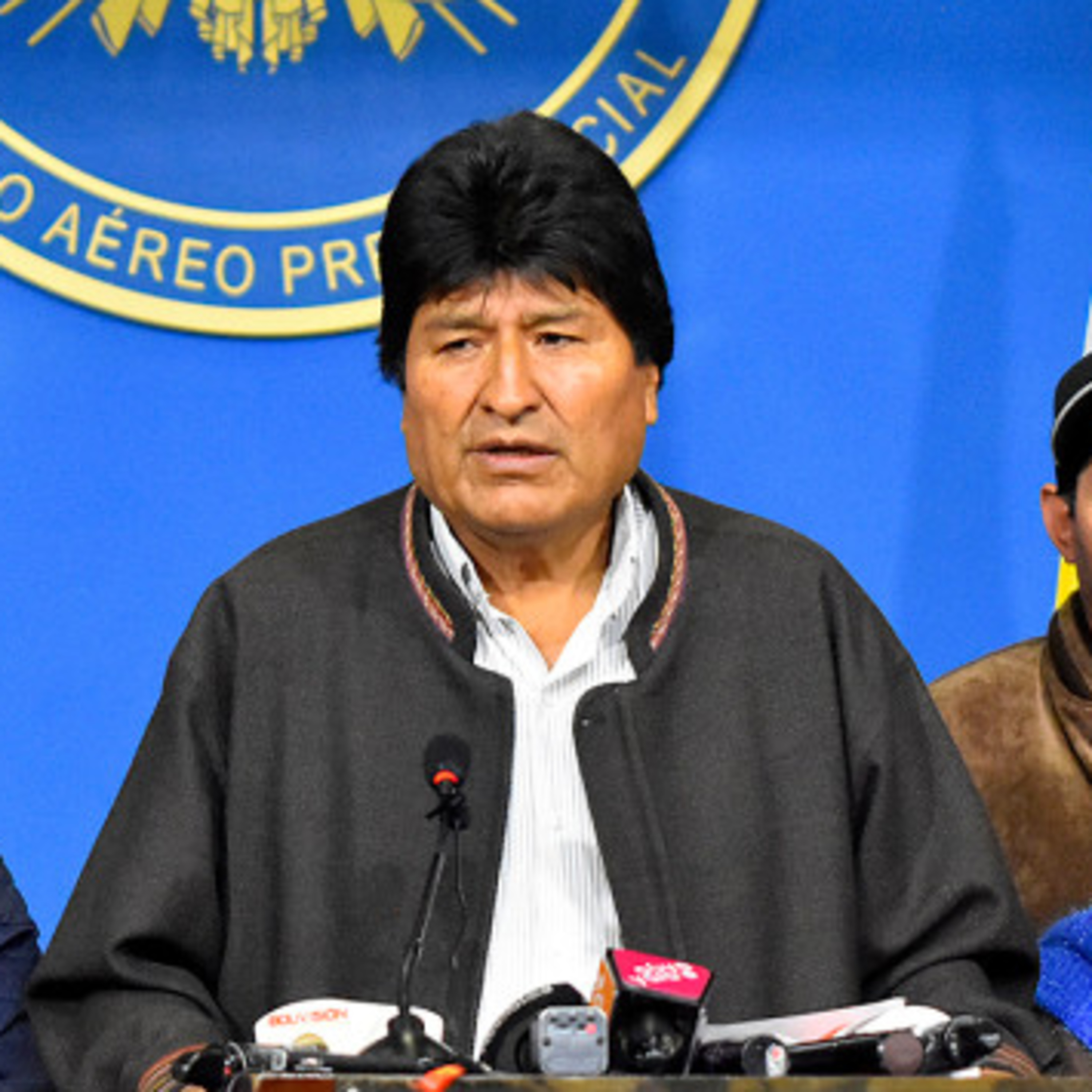 Evo Morales y su renuncia: cómo se vive su dimisión en Bolivia episode artwork