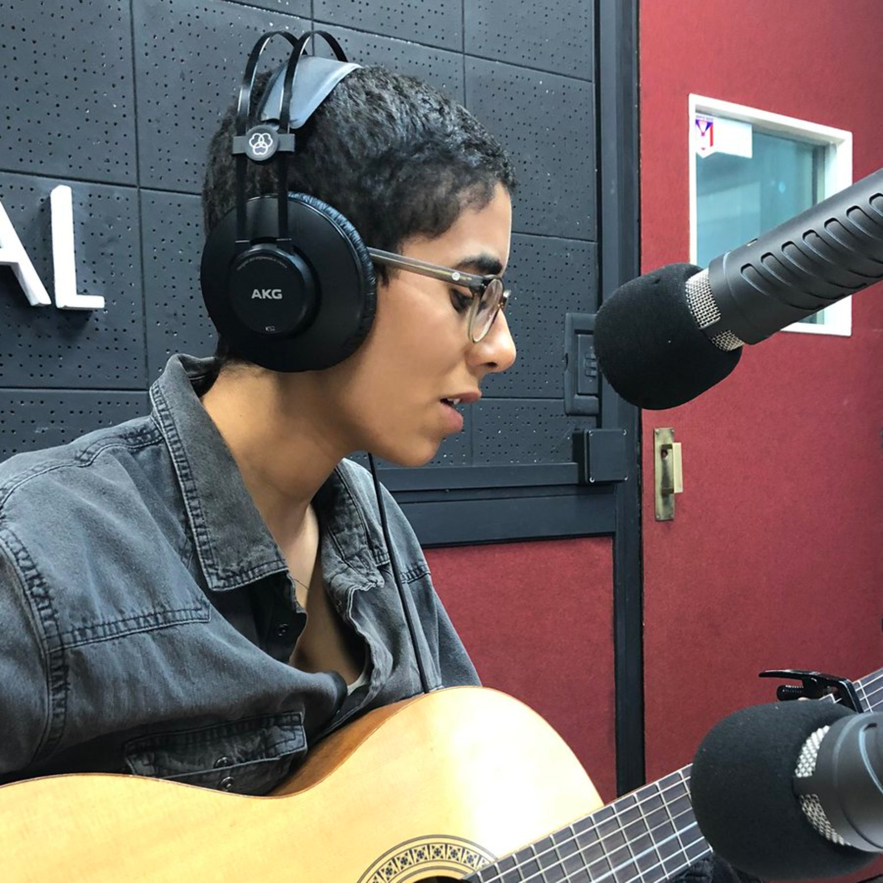 Canciones Inéditas: Sofía Álvez y su “ventilar” episode artwork