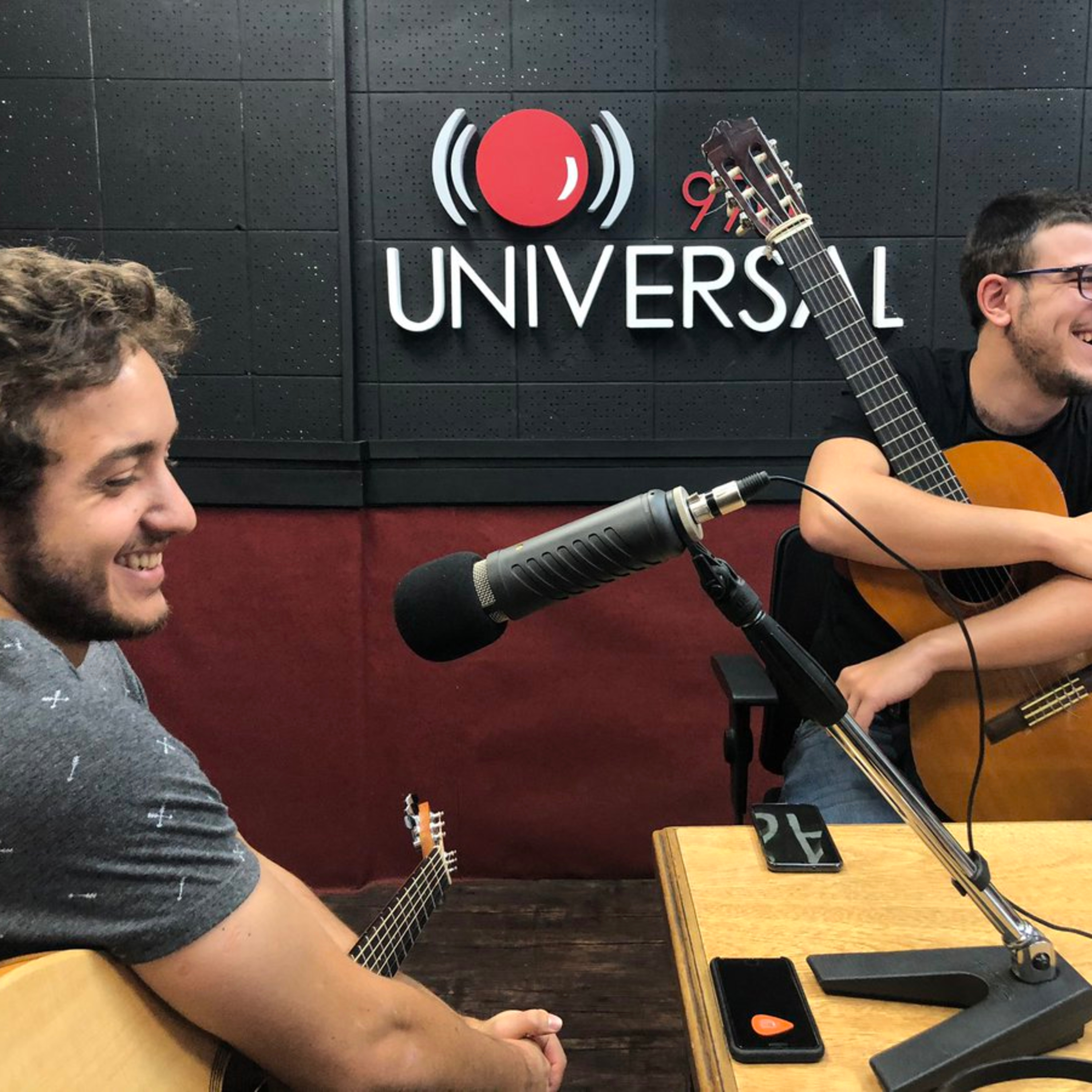 “Tomo impulso y vuelvo a hacer las cosas mal”, el nuevo disco de La Mala Lengua episode artwork