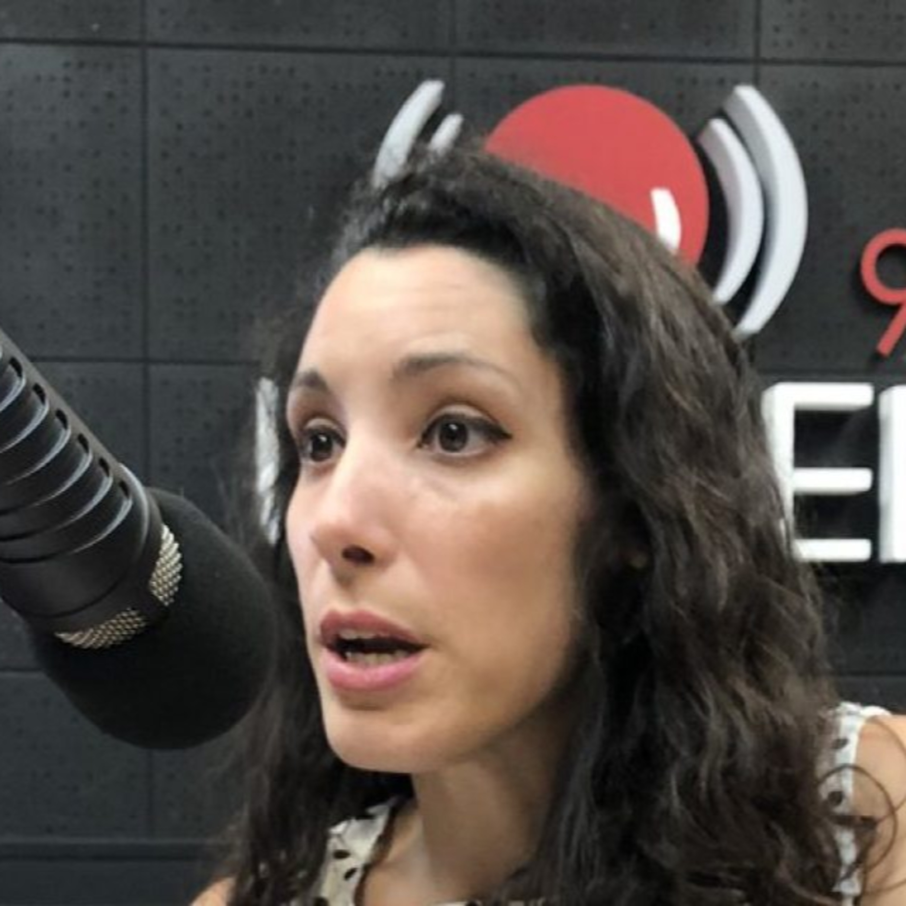 ¿Qué es y de qué trata el “feminismo burgués”, y qué impacto tuvo y tiene en la lucha feminista? episode artwork