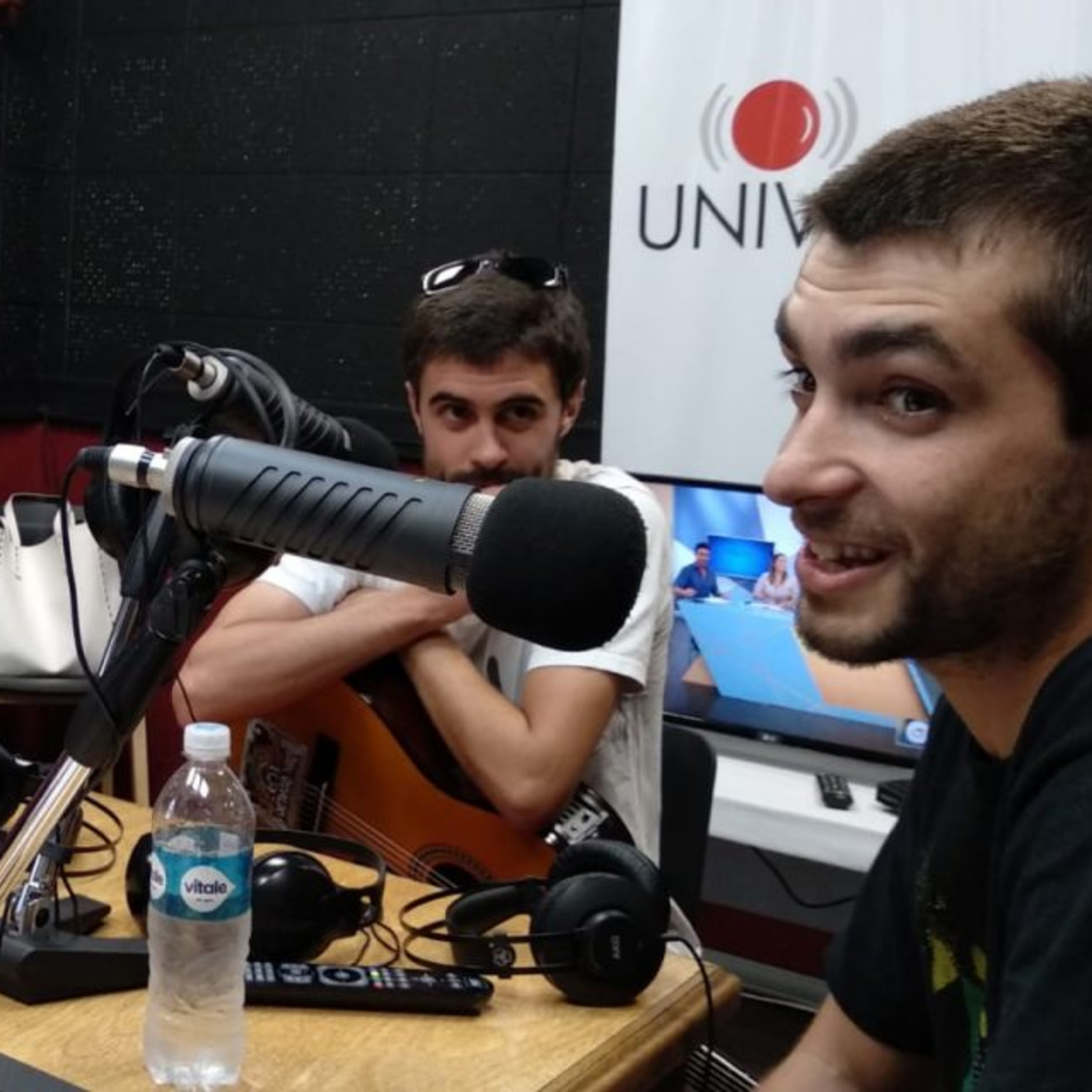 No es negocio, una banda con compromiso comunitario episode artwork