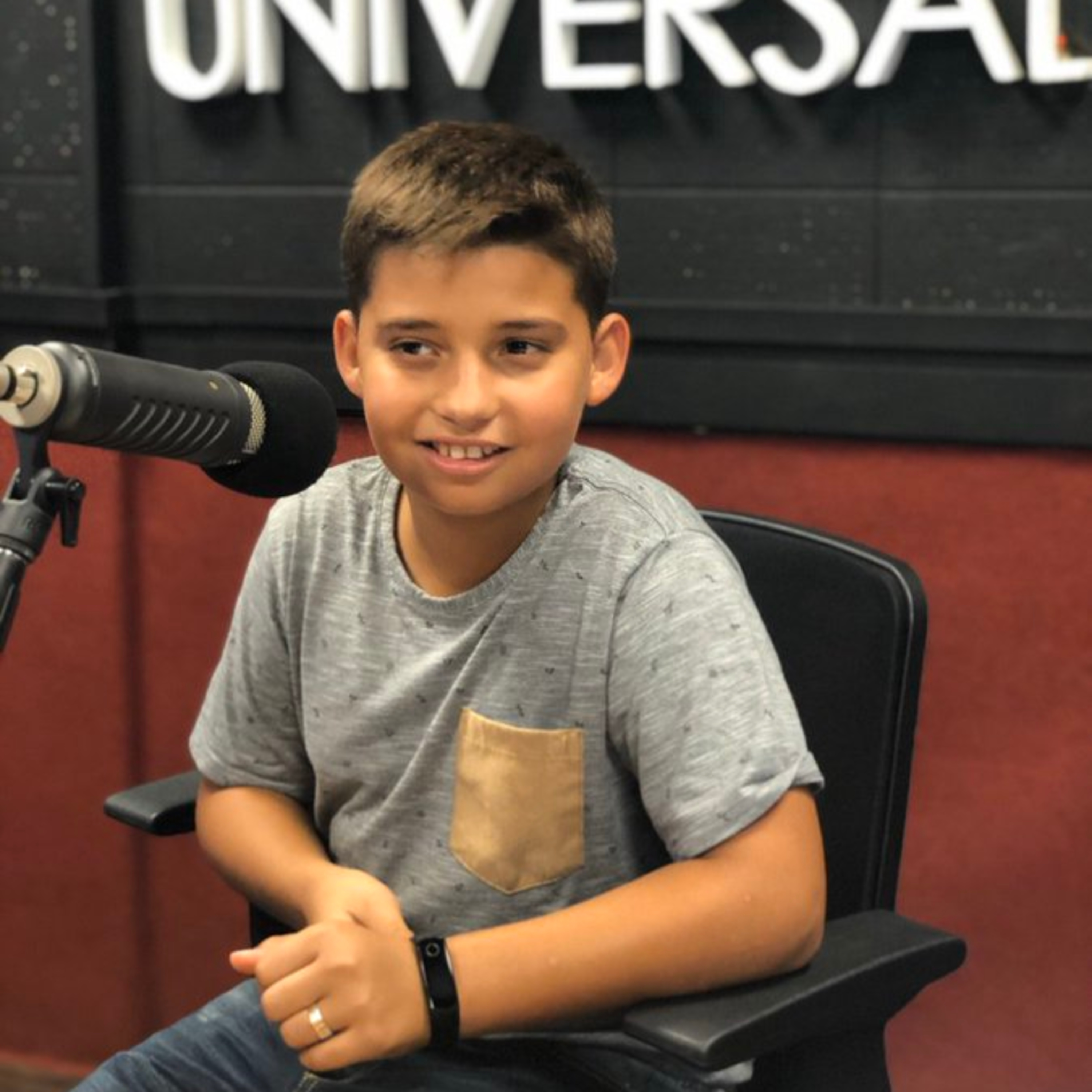 Felipe Rubini, el joven pianista uruguayo que tocó con Lucas Sugo en el Antel Arena episode artwork