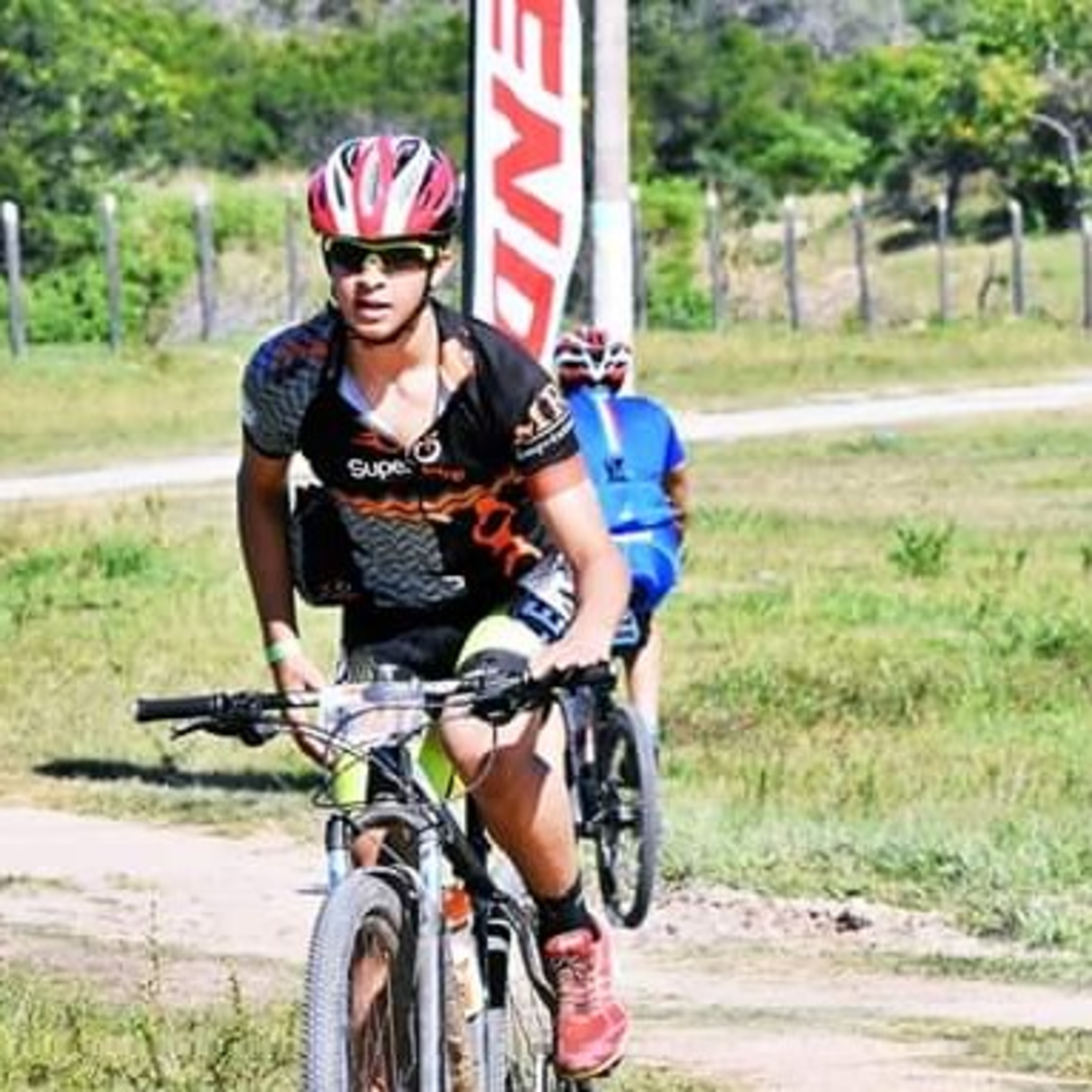 Sempre em Frente