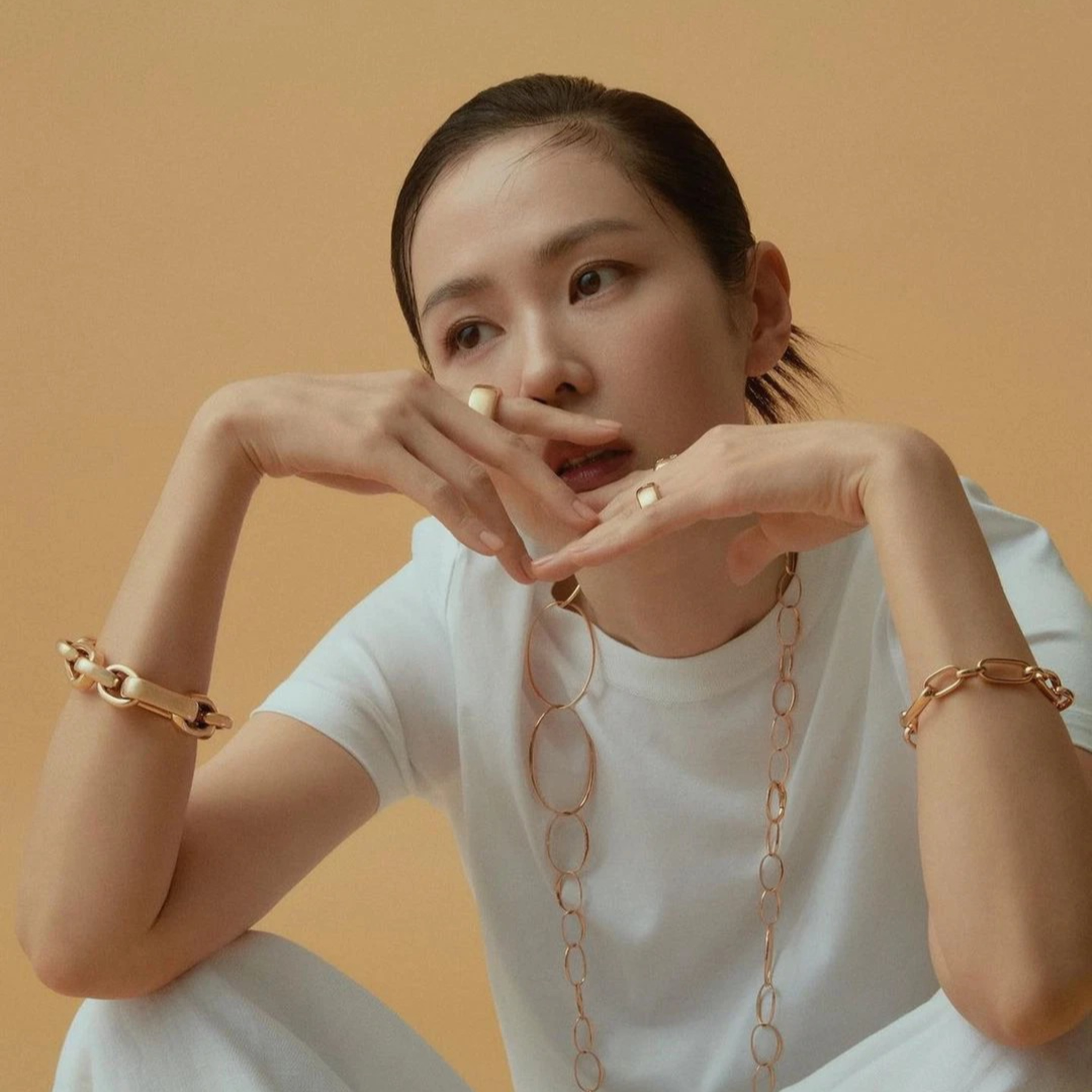 Son Ye Jin thua đậm dưới tay Jisoo (BLACKPINK) trong BXH nữ diễn viên Hàn đẹp nhất 2022 episode artwork