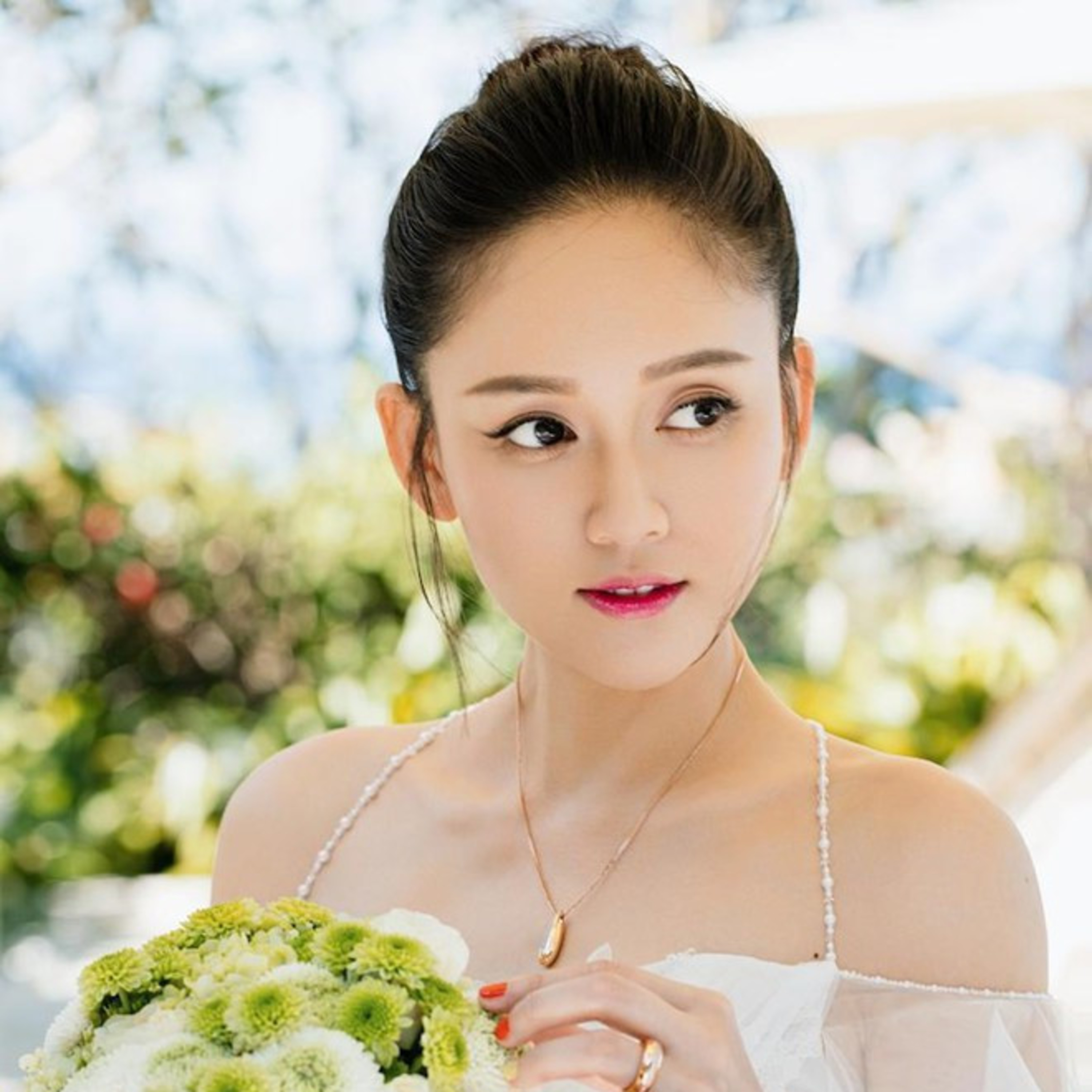 Trần Kiều Ân (Hoàng Tử Ếch) chính thức đăng ký kết hôn với thiếu gia kém 9 tuổi episode artwork