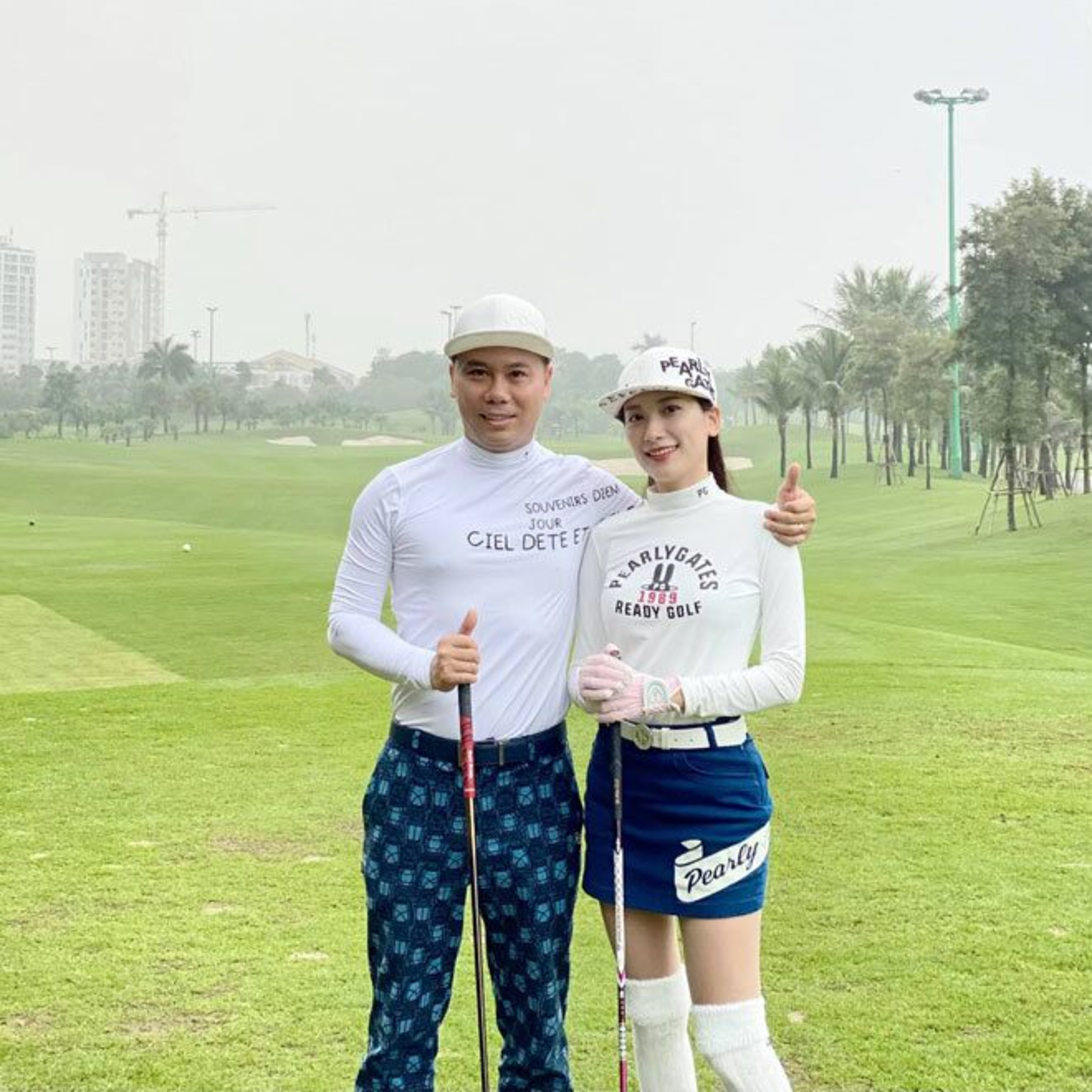 Vợ ông Đặng Tất Thắng - Tân Chủ tịch FLC: Hoa khôi Đại học Ngoại thương, "bạn golf" của MC Mai Ngọc episode artwork