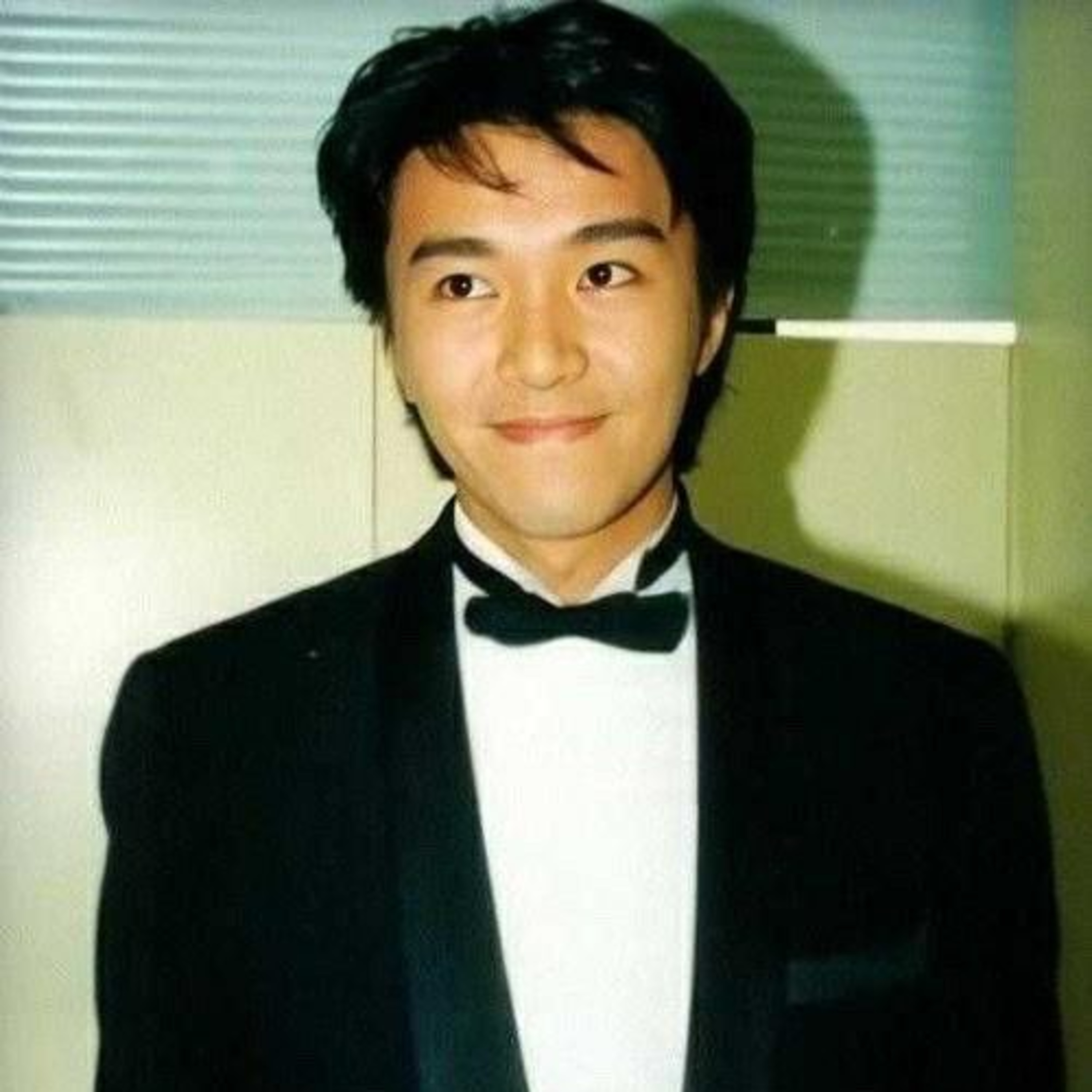 Châu Tinh Trì và các vua hài “hô mưa gọi gió” một thời: Người mất danh tiếng, kẻ qua đời vì bạo bệnh episode artwork