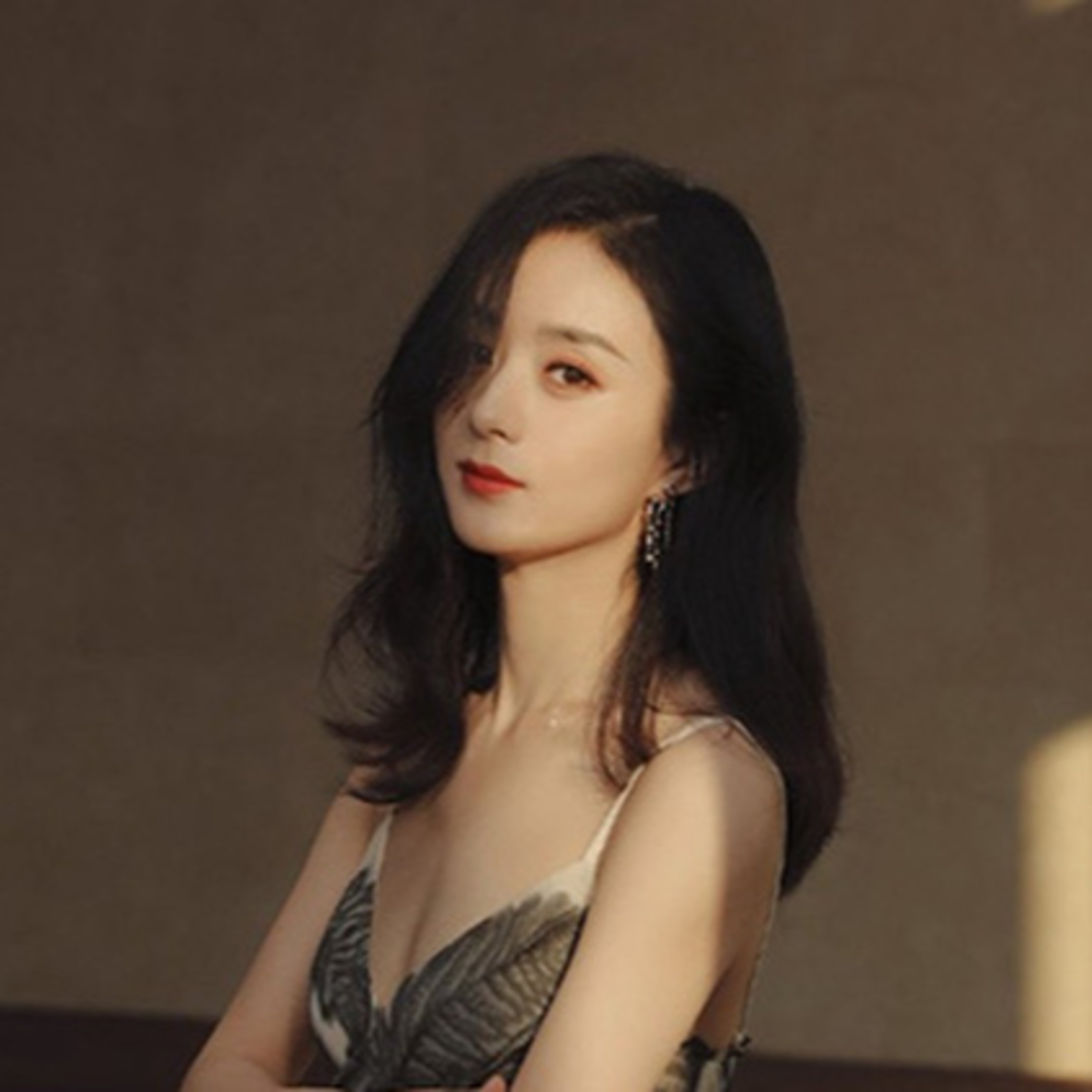 Dương Tử “mắc võng ngủ” ngay trên phim trường, sao hạng A nên được ưu ái? episode artwork