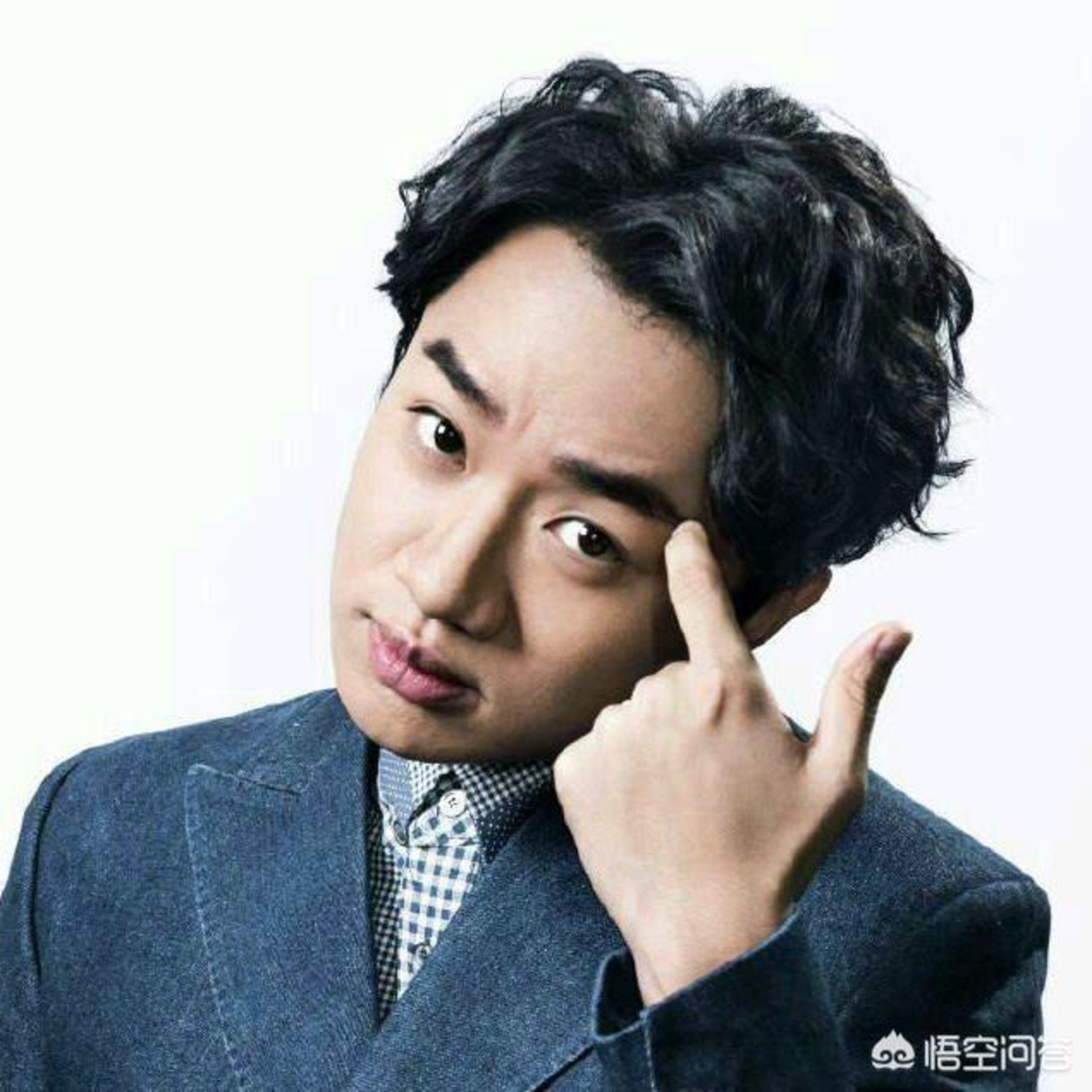 Vương Tổ Lam trở mặt với TVB, từ chức giám đốc sáng tạo vì Chung Gia Hân  episode artwork