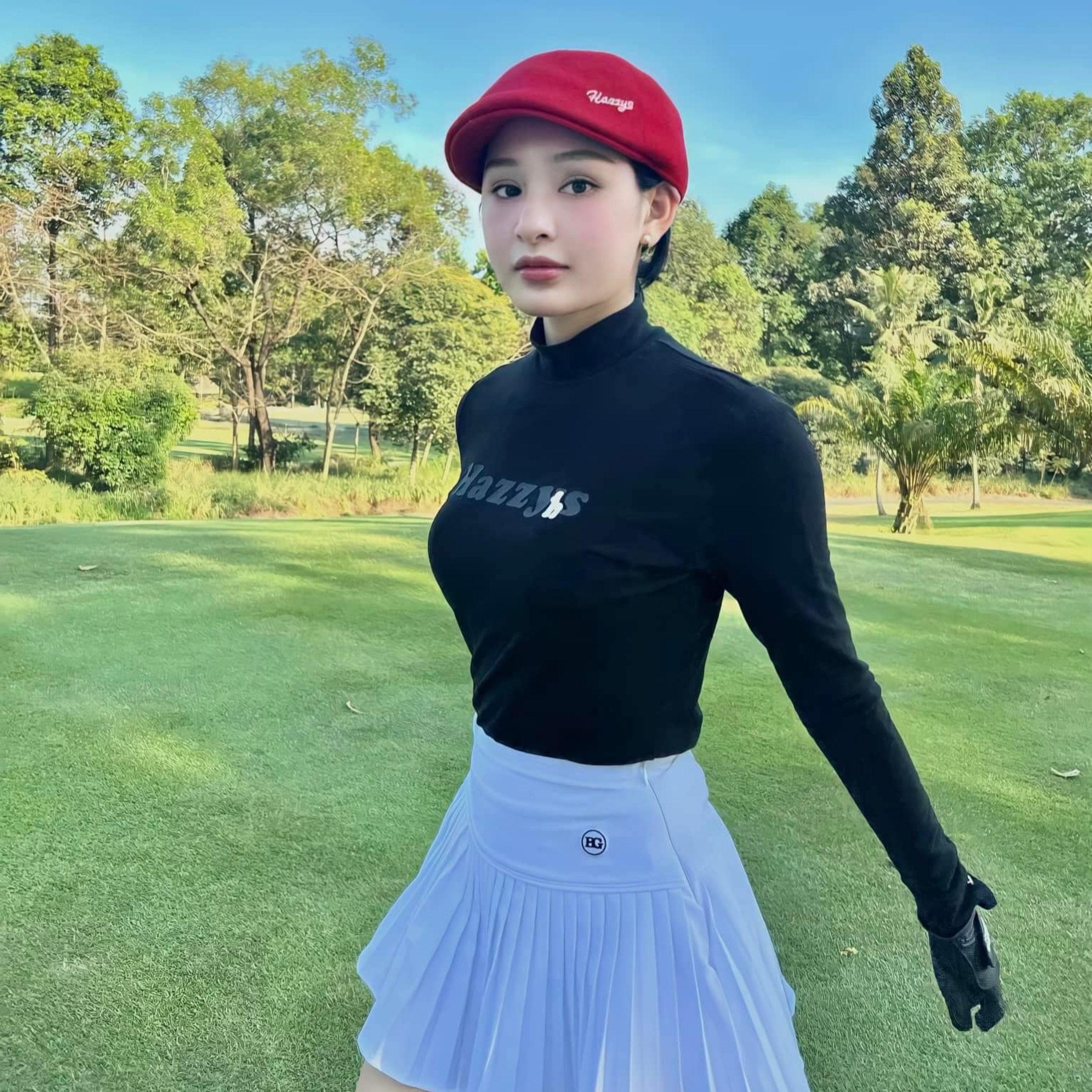 Hiền Hồ tưởng 'ở ẩn' nhưng lại âm thầm làm điều này sau ồn ào 'nương tựa' episode artwork