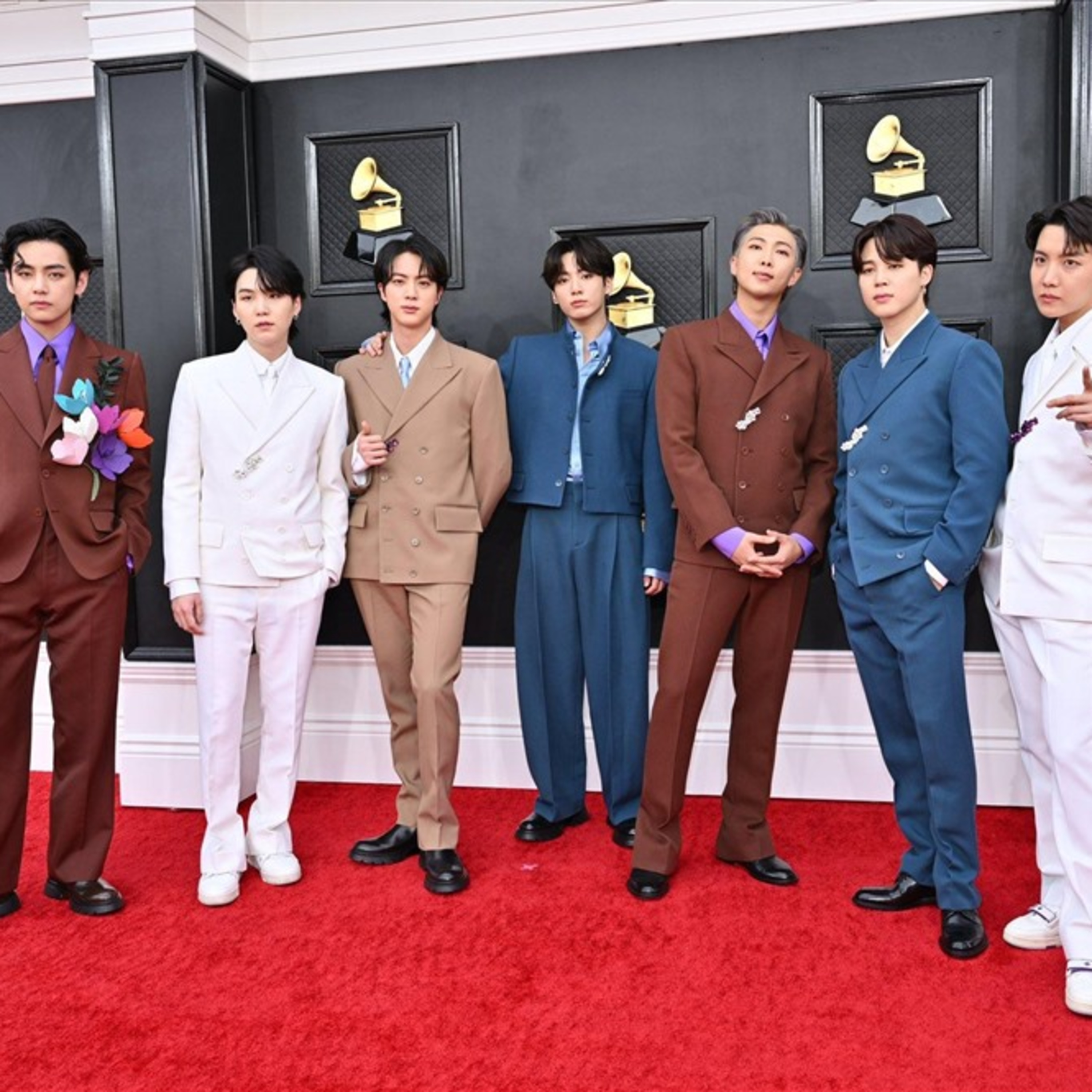 BTS sẽ không biểu diễn tại lễ nhậm chức Tổng thống vì không được mời do thiếu kinh phí episode artwork