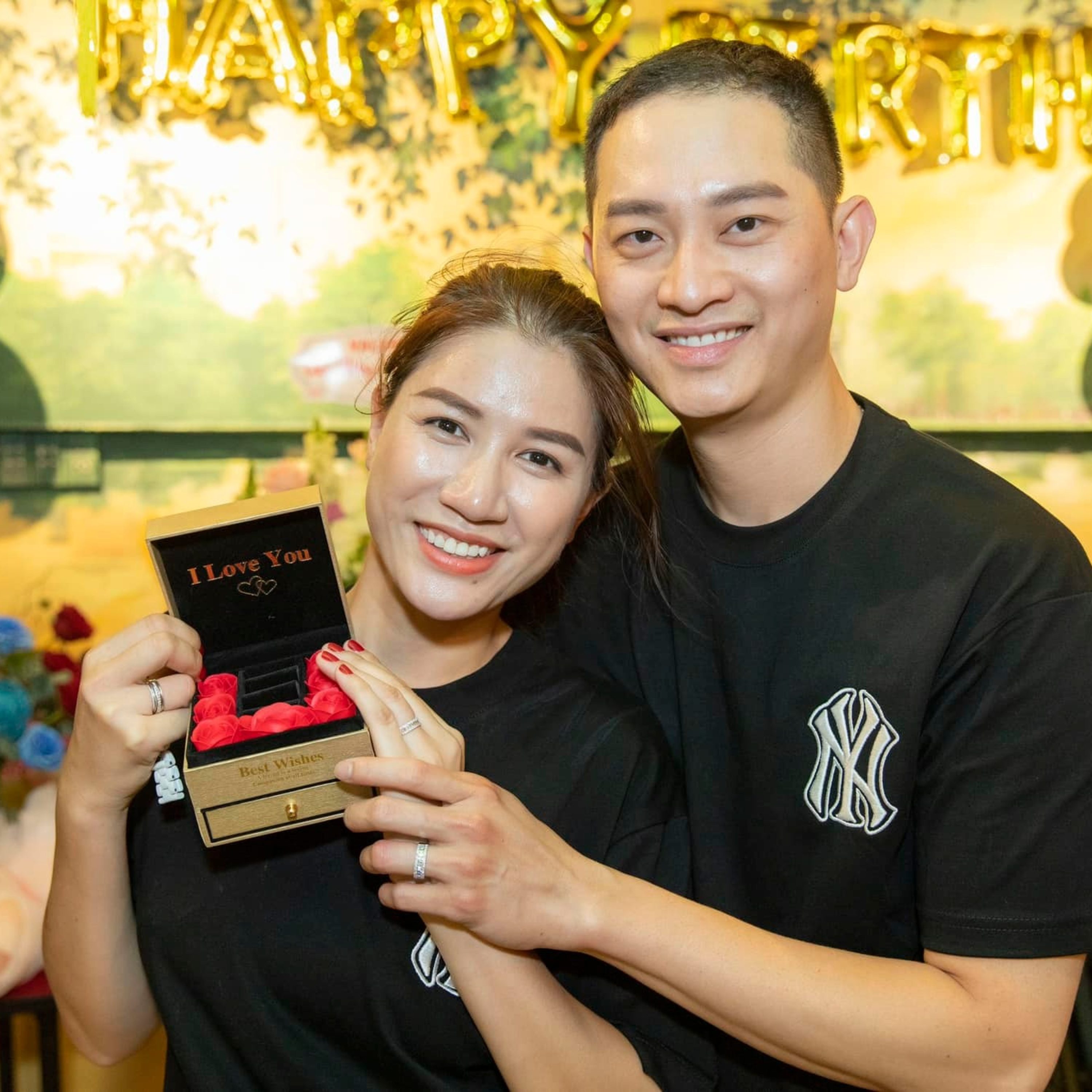Trang Trần khẳng định ông xã Việt Kiều không dám bỏ mình, mua nhẫn kim cương lấy lòng vợ episode artwork