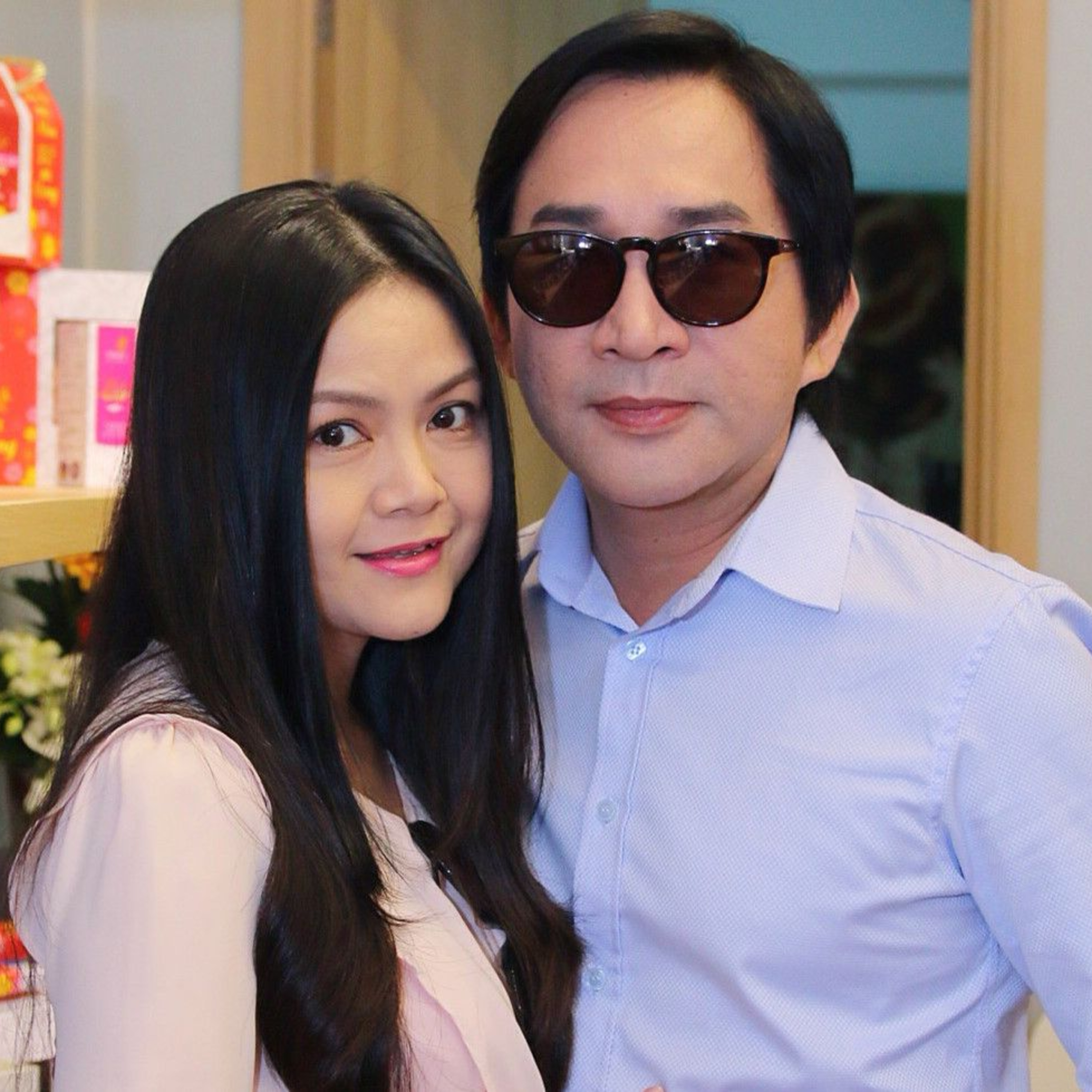 NSƯT Kim Tử Long: Thời hoàng kim chạy 8 show một đêm, 2 lần gãy gánh, lấy vợ 3 không đăng ký kết hôn episode artwork