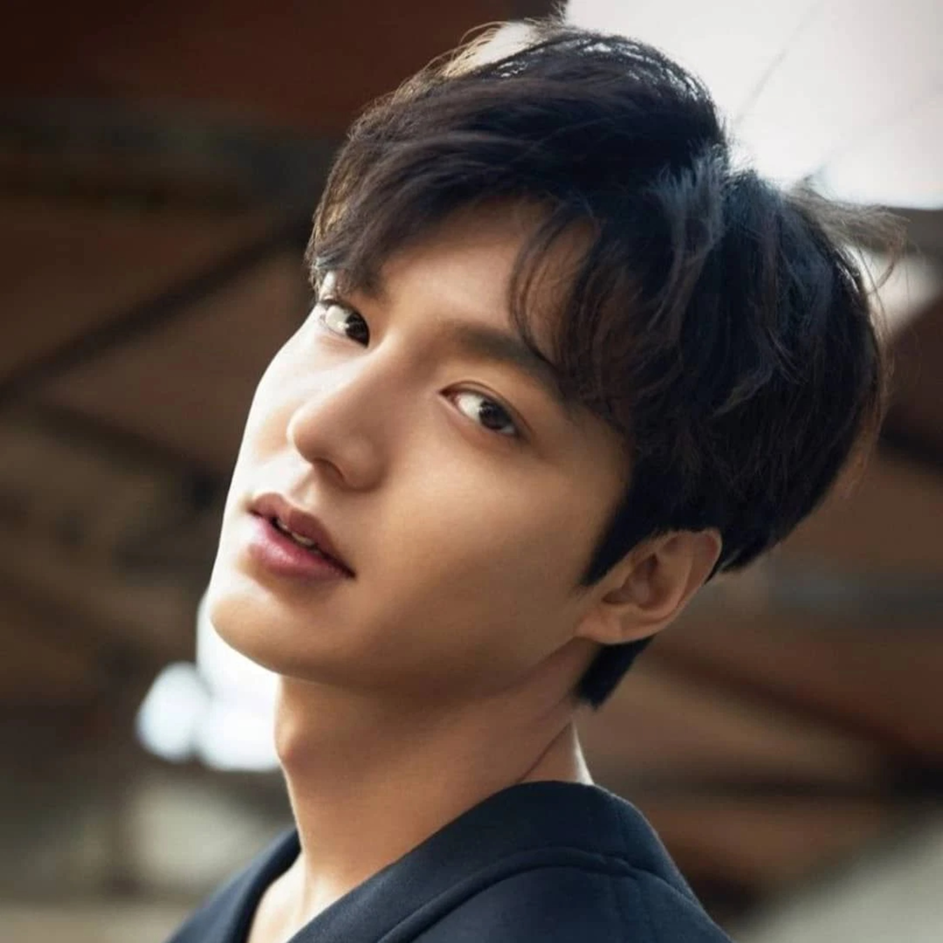 Huỳnh Hiểu Minh, Lee Min Ho và loạt sao nam khốn khổ vì bị đồn “đi khách”, đổi thân xác lấy vai diễn episode artwork