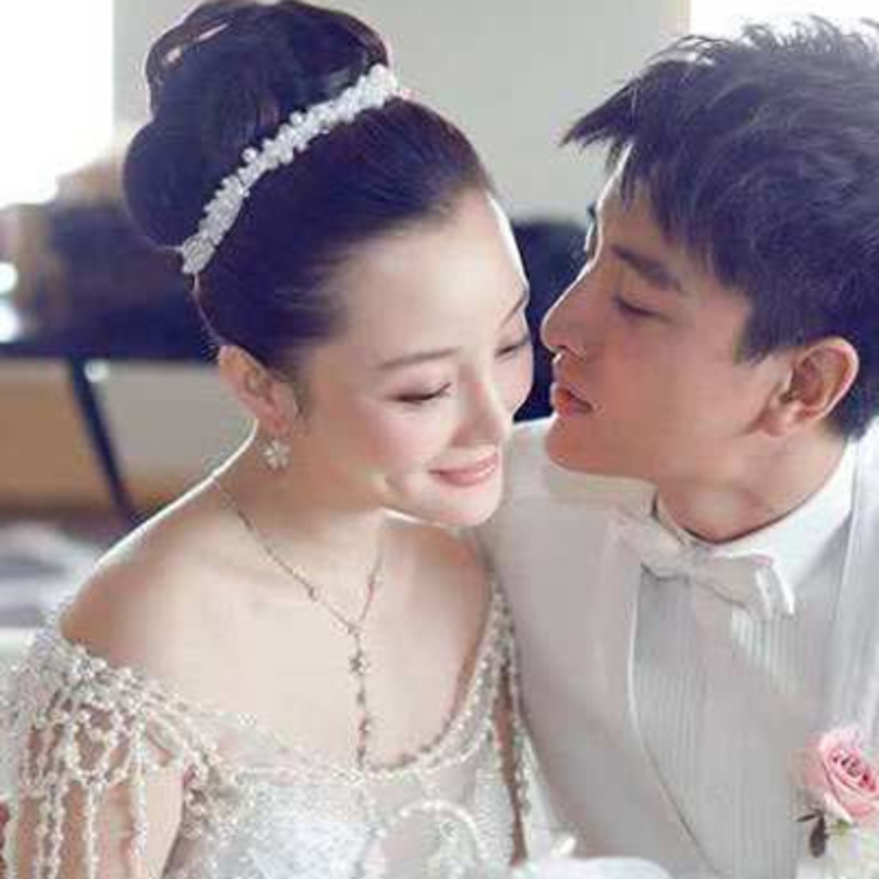 Giả Nãi Lượng - “Ông chồng quốc dân” được khán giả yêu mến nhưng bị vợ “cắm sừng” đầy đau đớn episode artwork