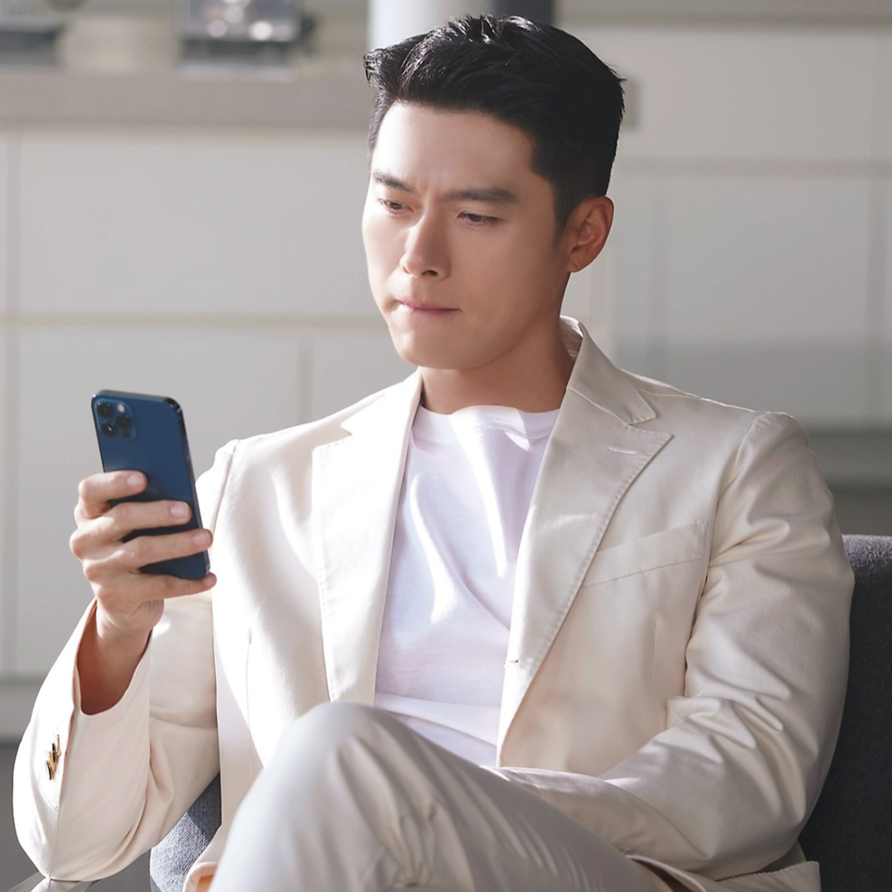 Hyun Bin bất ngờ đụng độ cực "gắt" với tình cũ Song Hye Kyo hậu kết hôn Son Ye Jin episode artwork