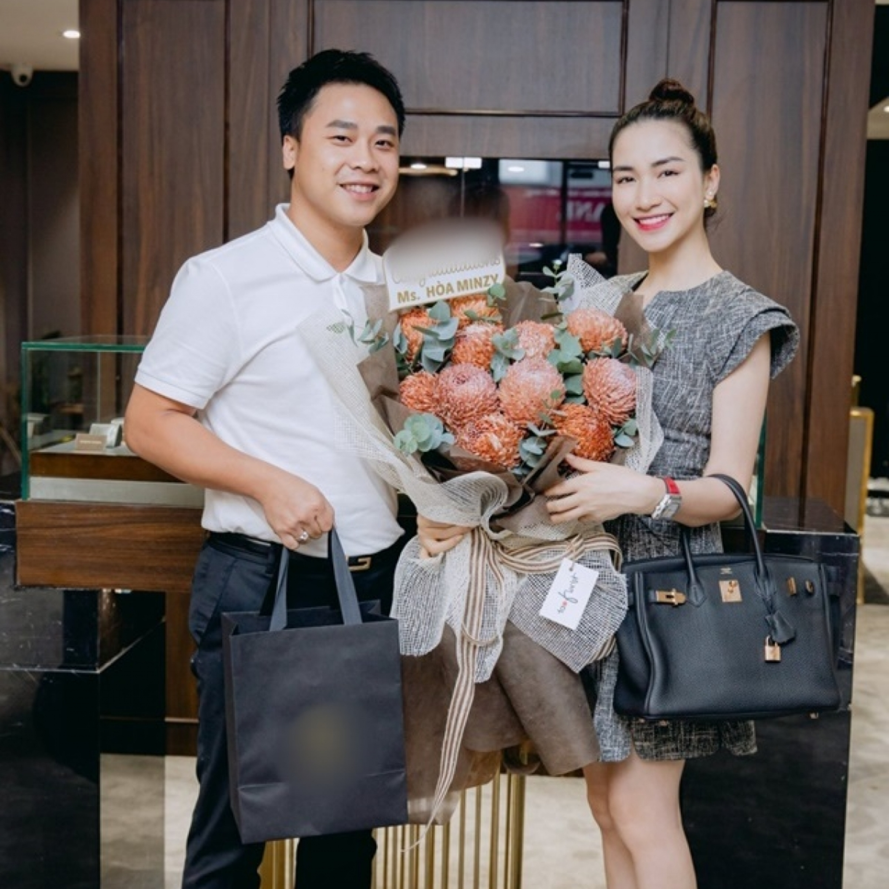 Hoà Minzy gây chạnh lòng khi chia sẻ về chuyện kết hôn hậu chia tay thiếu gia Minh Hải episode artwork