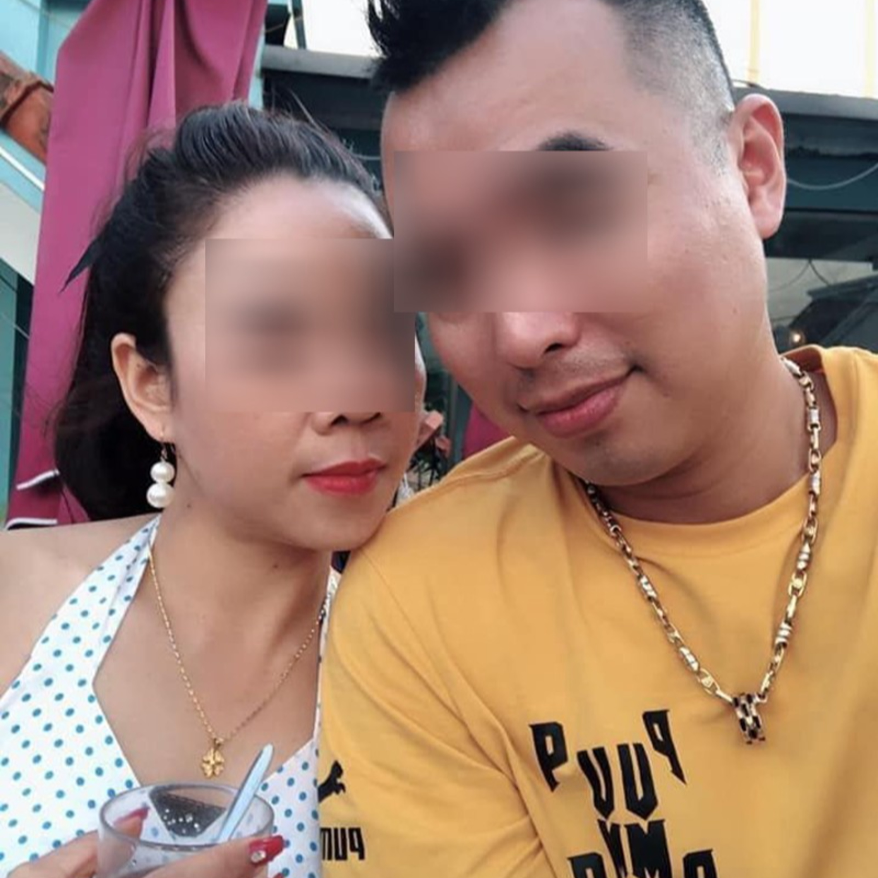 Cô gái tố chồng đi "nhấp nhô" với người đáng tuổi mẹ mình, bị "bóc ngược" đi giựt chồng 5 năm trước episode artwork