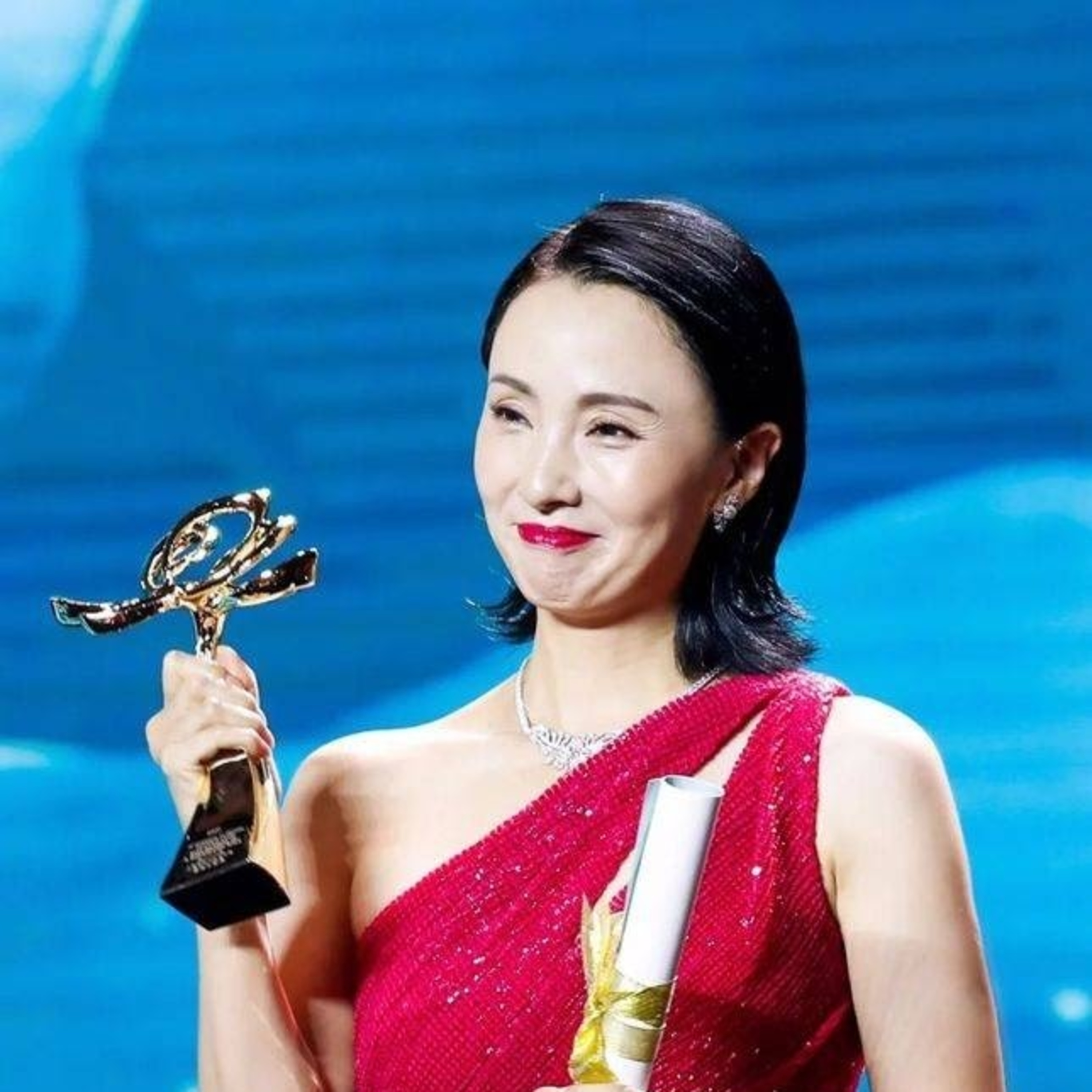 Đào Hồng bị điều tra hình sự vì dính tới đường dây đa cấp của Trương Đình, nhận hoa hồng cả ngàn tỷ episode artwork