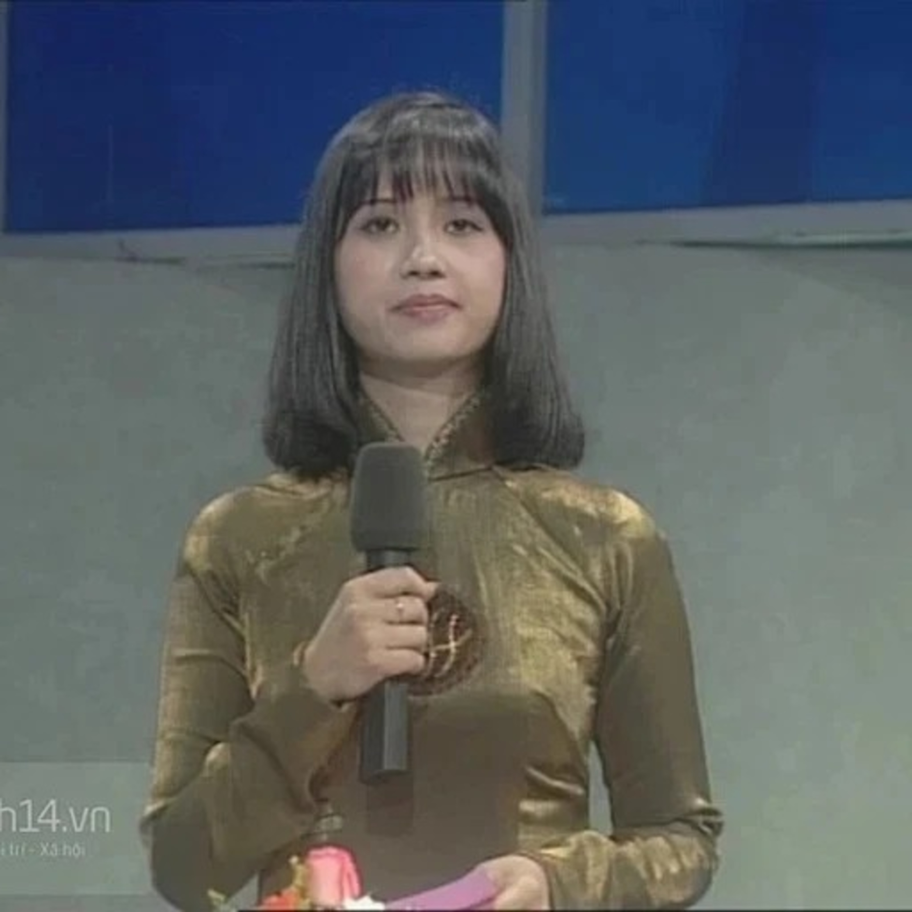 MC Nguyễn Tùng Chi - "Linh hồn" của Đường Lên Đỉnh Olympia: Đời tư kín tiếng, sếp nữ quyền lực ở VTV episode artwork