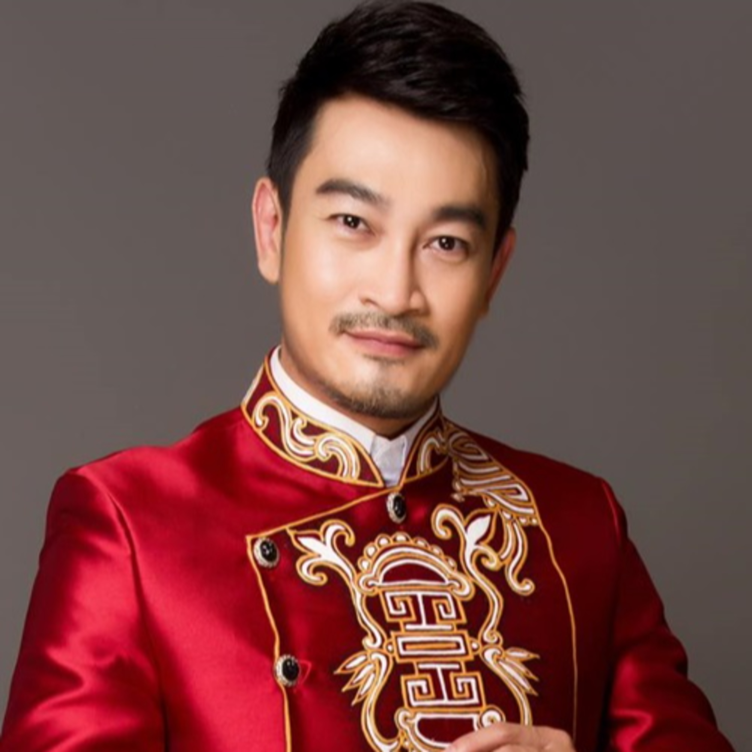Trương Minh Quốc Thái - "Nam thần" một thời có cuộc hôn nhân kỳ lạ giờ sống ra sao? episode artwork