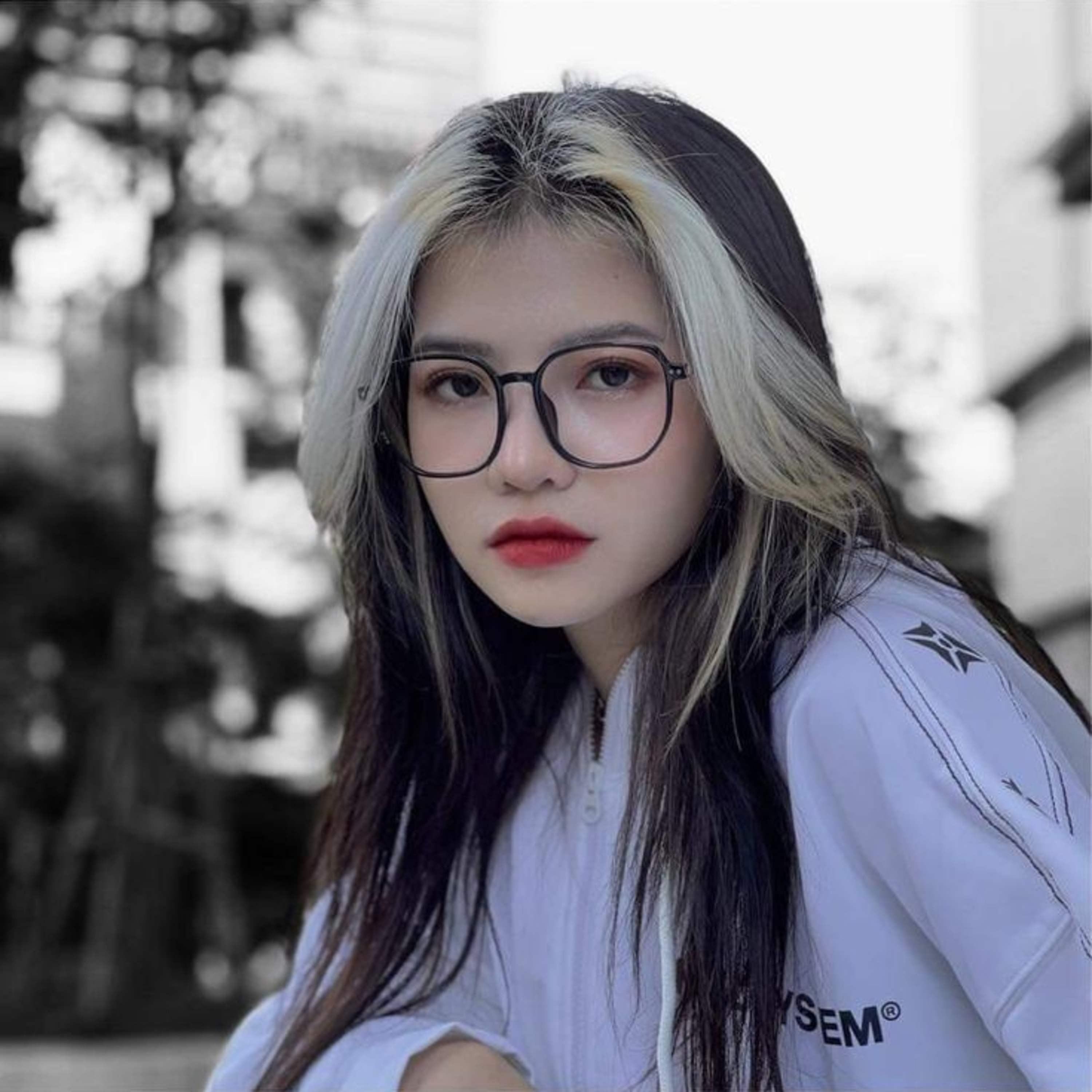“Lisa Việt Nam” CiiN sửa mũi sau khi liên tiếp bị chê bai, nhan sắc sau trùng tu thế nào? episode artwork