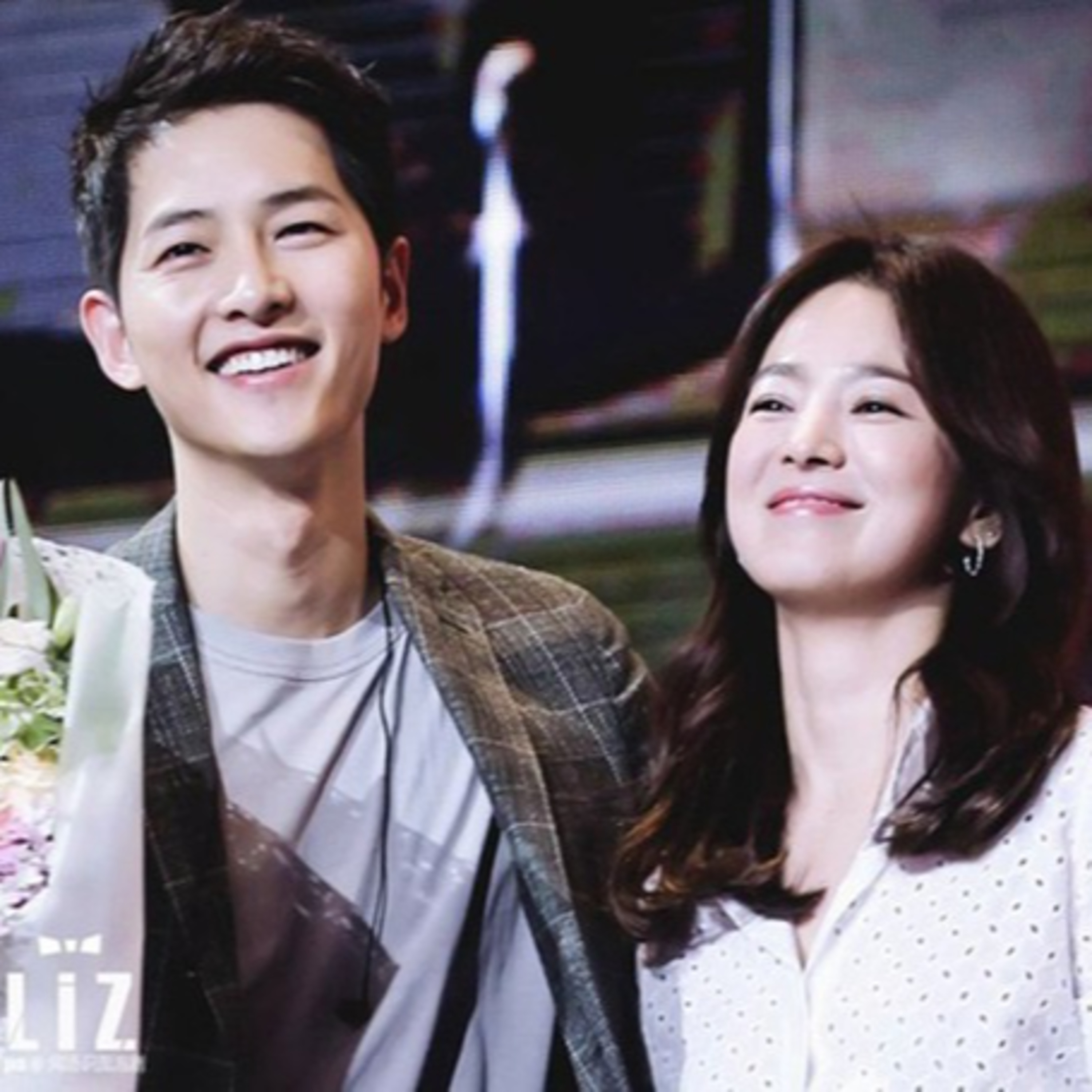 Gia đình Song Joong Ki vẫn giữ ảnh Song Hye Kyo trong nhà khiến fan rần rần episode artwork
