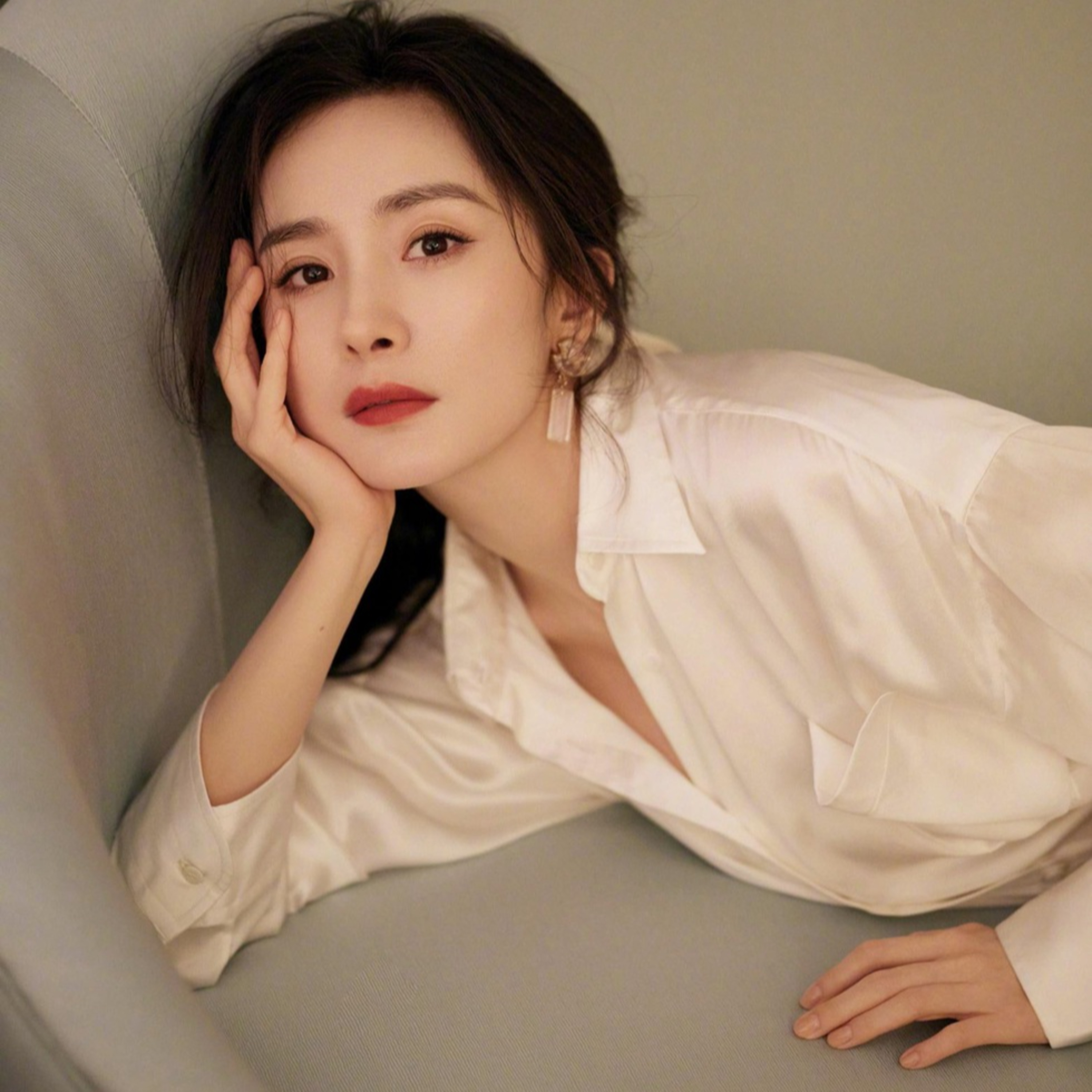Dương Mịch tuyên bố tạm thời giải nghệ, lý do gây bất ngờ? episode artwork