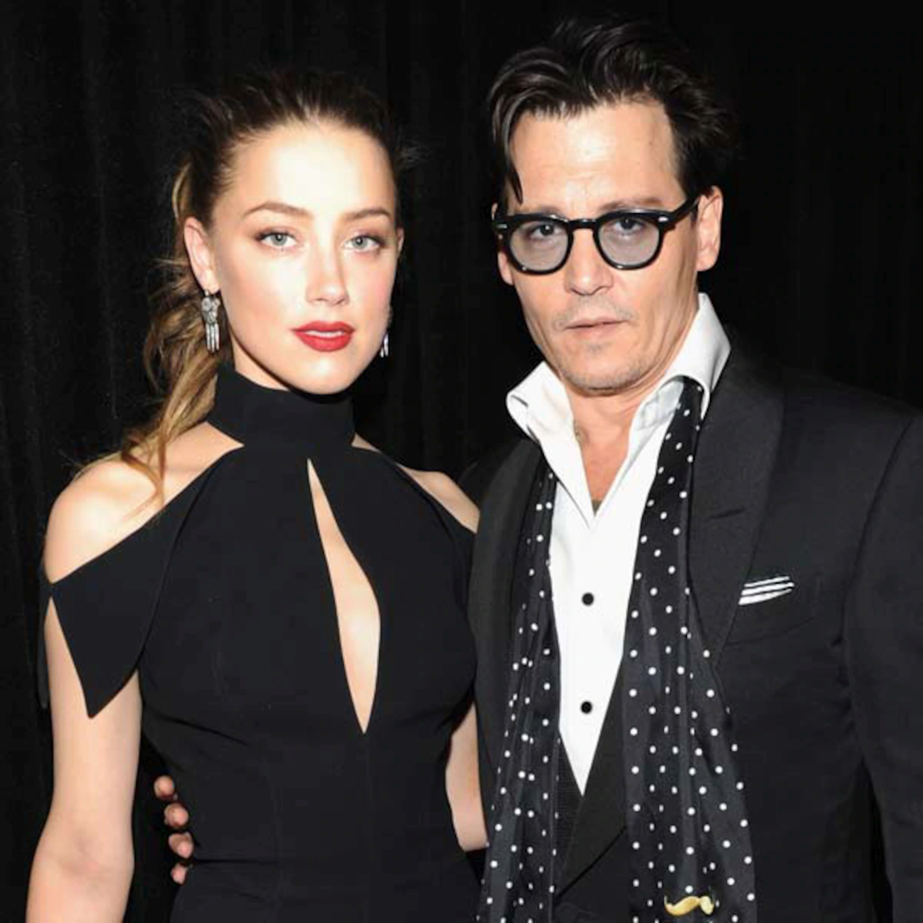 Amber Heard khóc lóc, kể tội Johnny Depp, ai dè bị chuyên gia ngôn ngữ cơ thể bóc trần nói dối? episode artwork